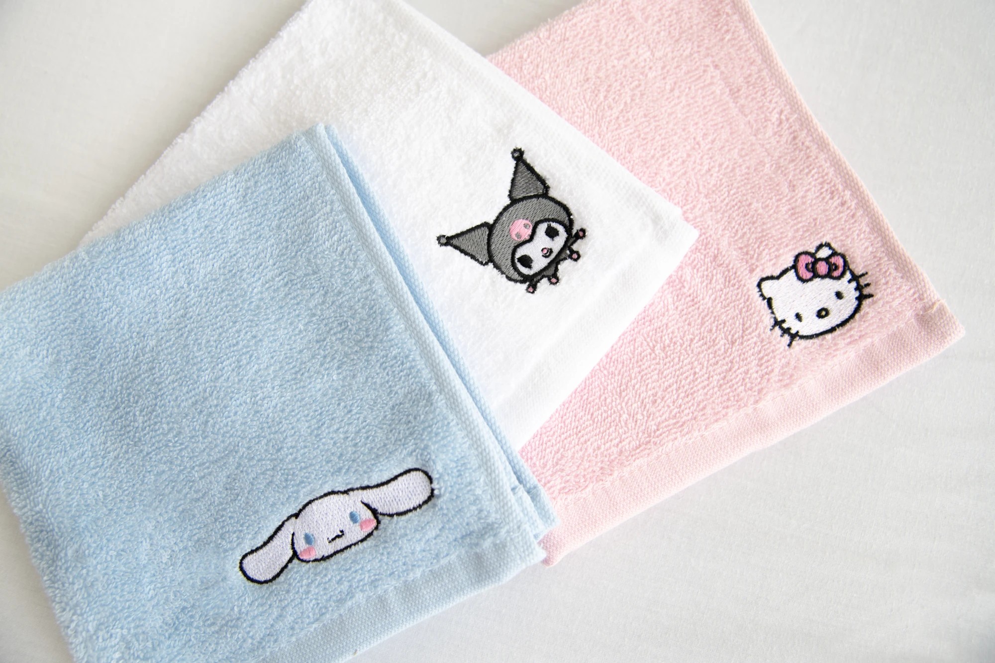 1 Hello Kitty Kids Face Washers 3 Pack
 - Multi, 1 of 1