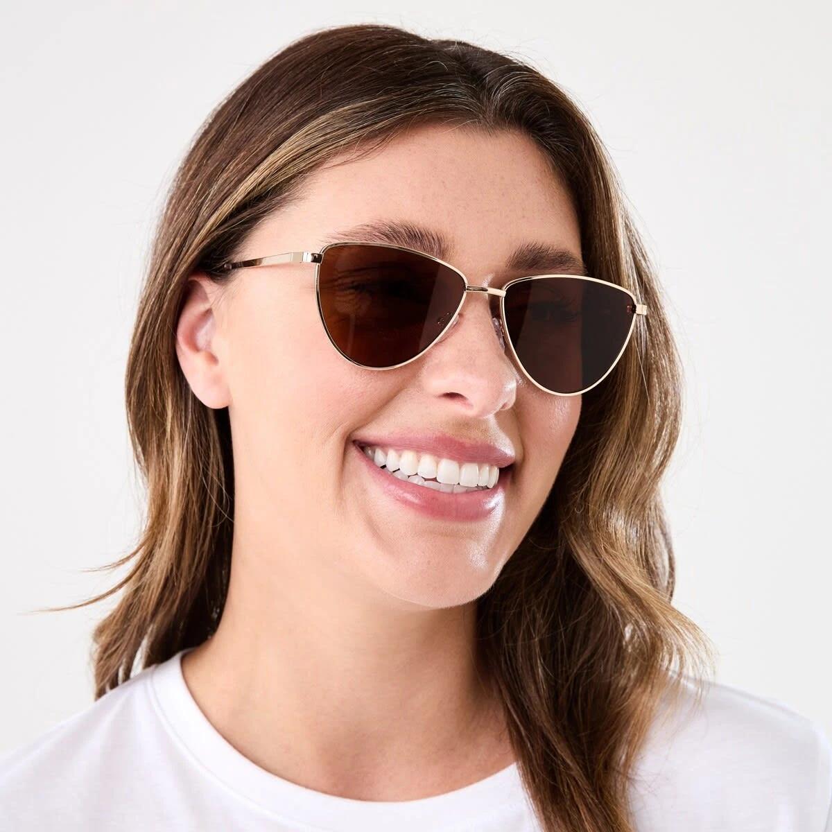 5 Womens Metal Cat Eye Sunglasses Gold, 5 of 6