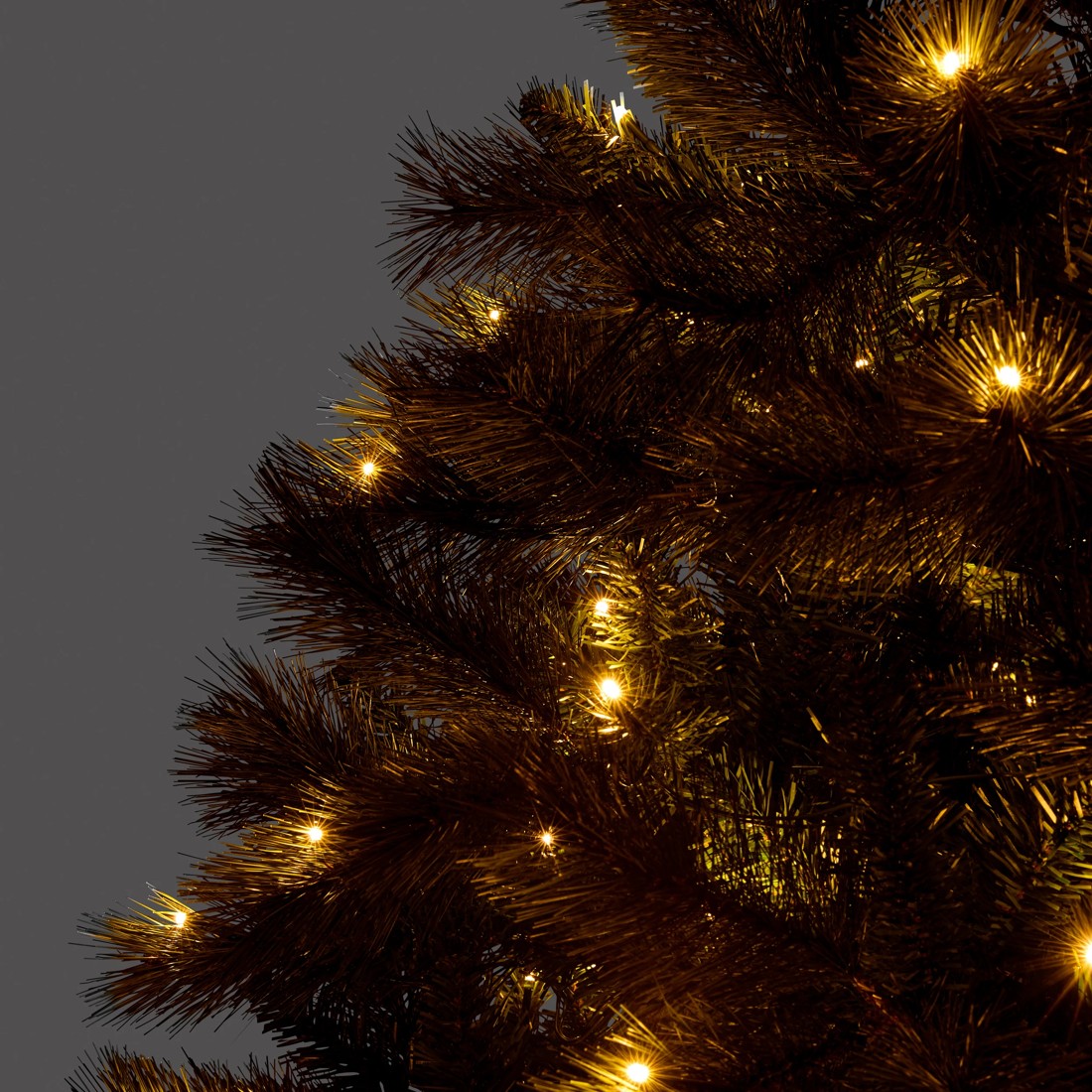 4 1.82m (6ft) Kingston Prelit Christmas Tree, 4 of 8