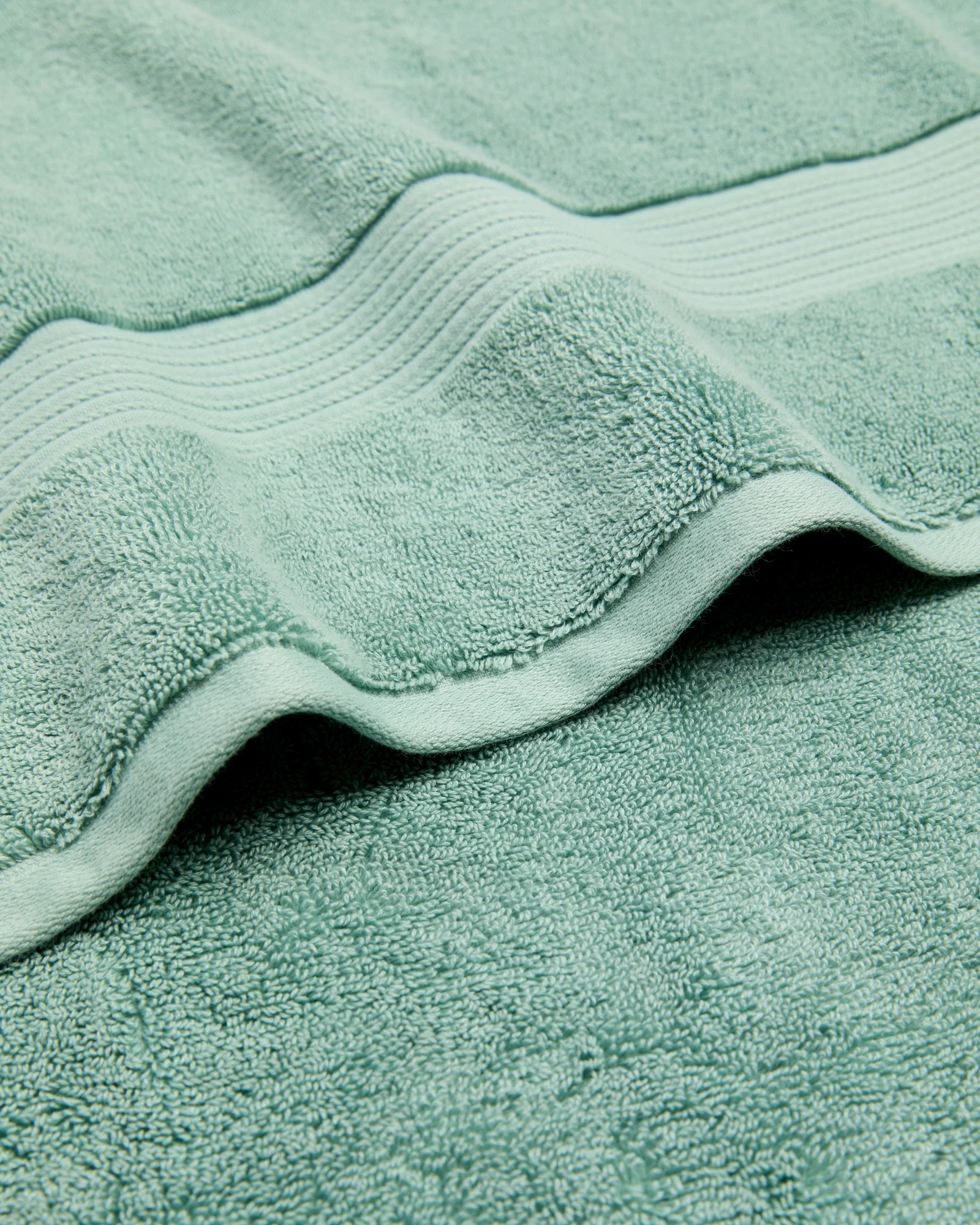 2 Target Egyptian Cotton Bath Towel
 - Green, 2 of 3