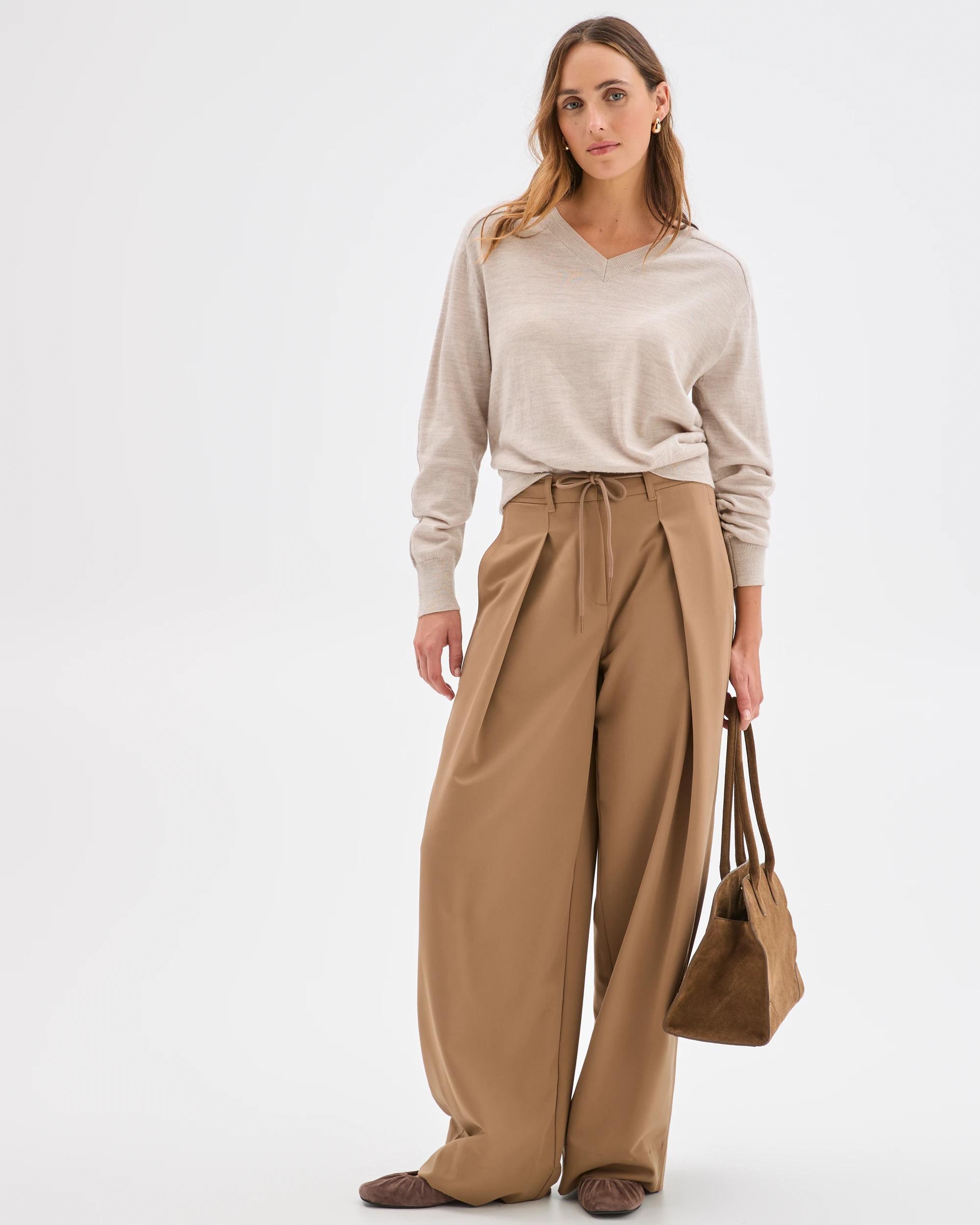 1 Preview Australian Merino Wool Long Sleeve V-Neck Knit Top OATMARLE, 1 of 9