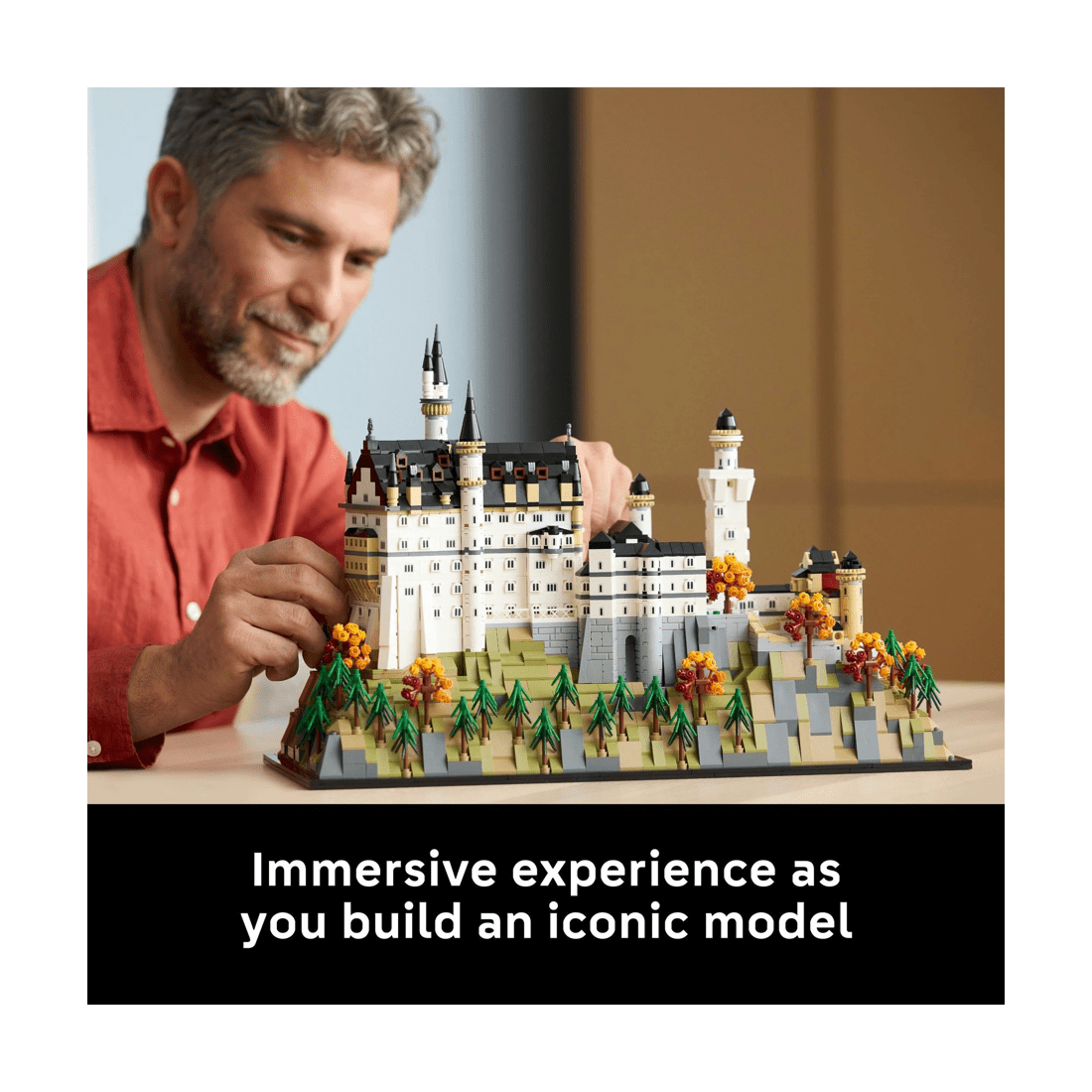 4 LEGO Architecture Neuschwanstein Castle 21063, 4 of 10