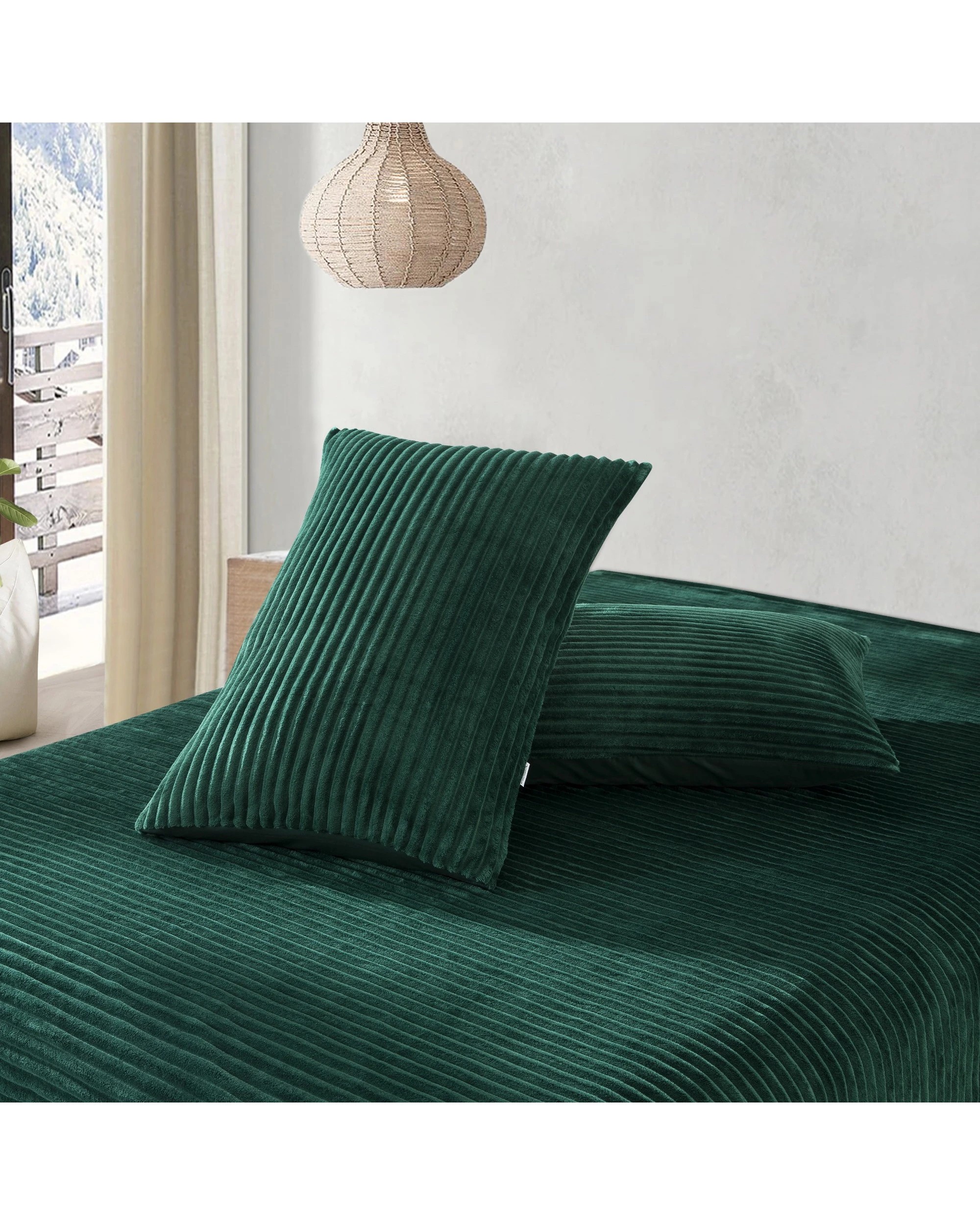 5 Dreamaker Signature Embossed Corduroy Fleece Quilt Cover Set - King Single Bed - Emerald, 5 of 8