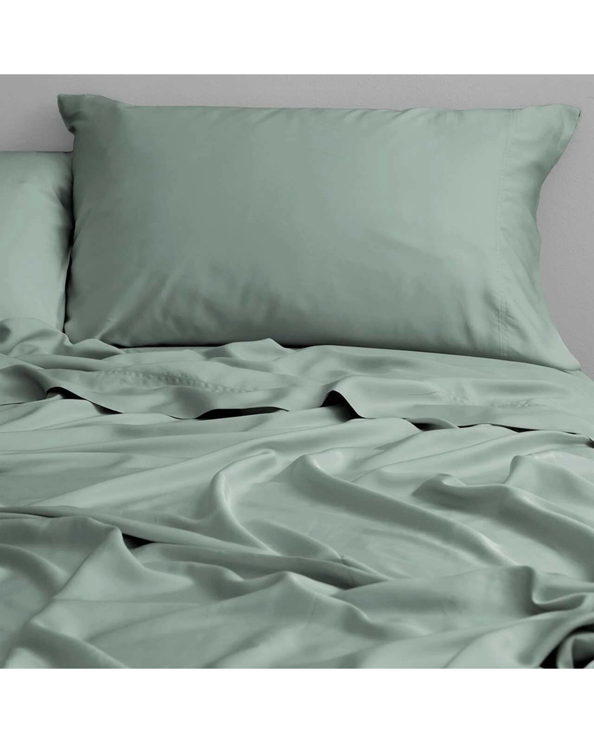 1 Canningvale Luxury Lustro Bamboo Viscose Bed Sheet Set Moss - Queen Bed - Green, 1 of 4