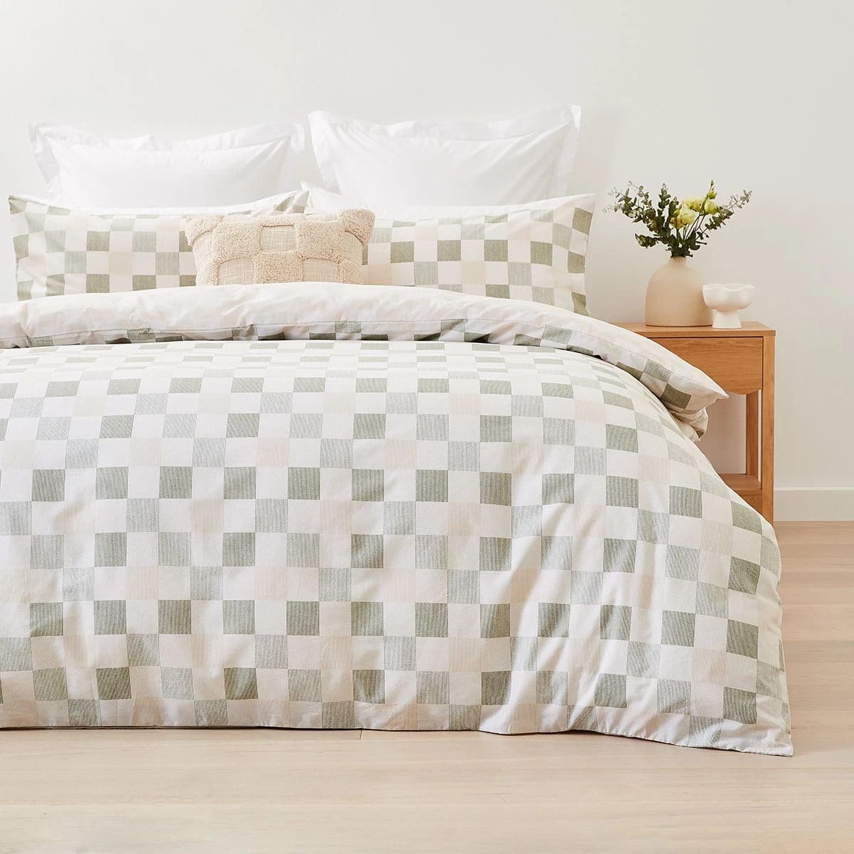 1 Remy Reversible Cotton Rich Quilt Cover Set - Queen Bed, 1 of 7