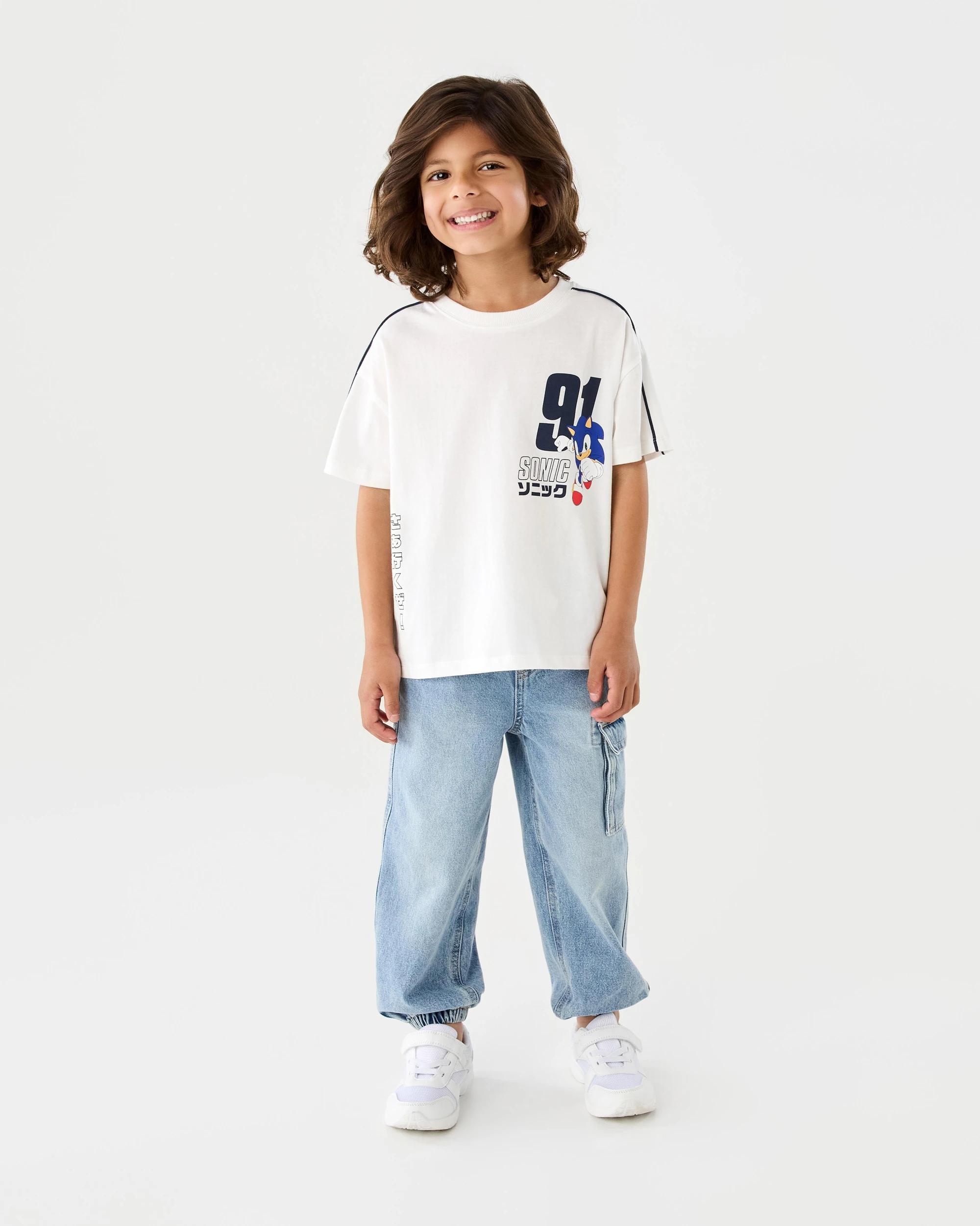 9 Sonic License Oversized T-shirt Sonic, 9 of 10