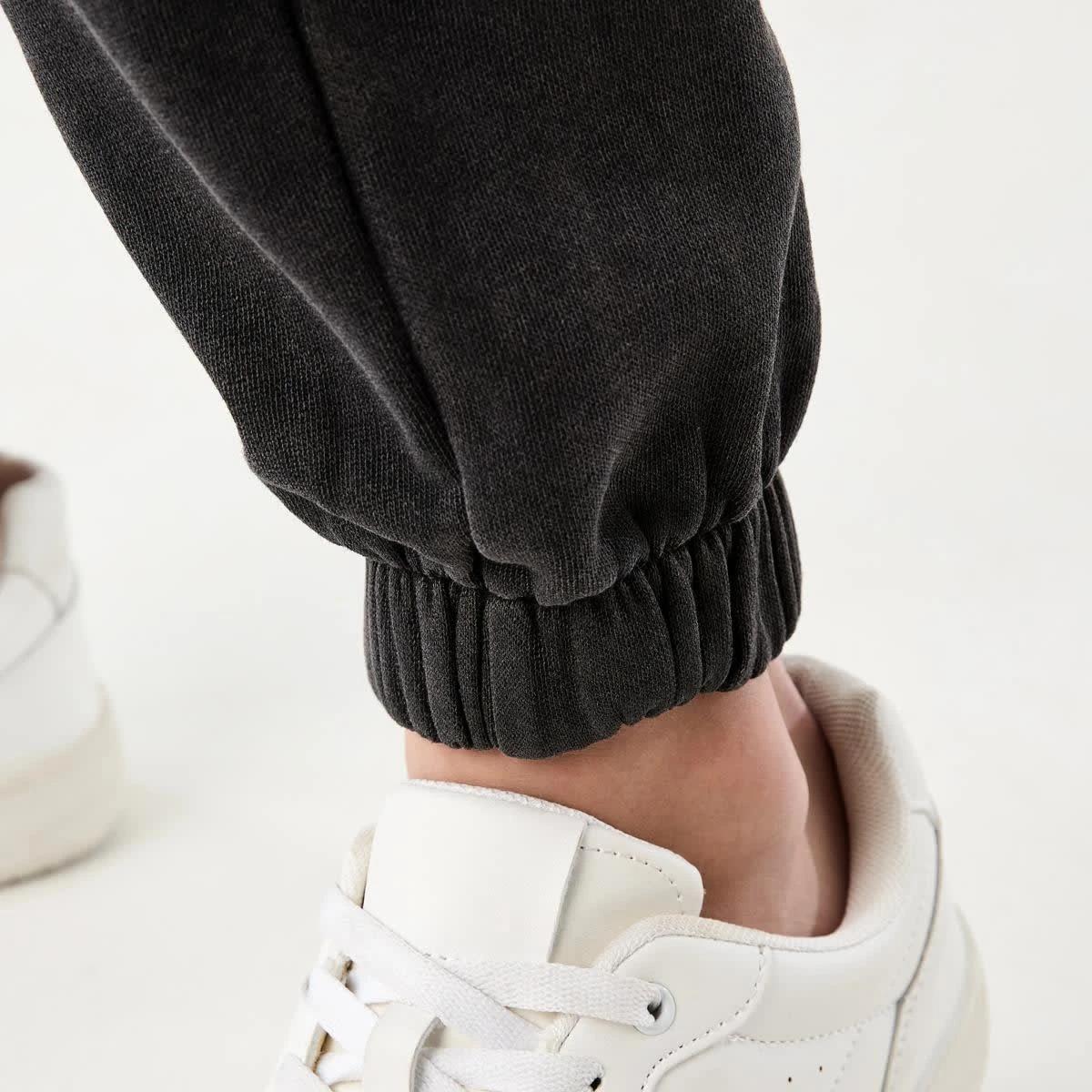 5 Utility Trackpants Magnet, 5 of 7