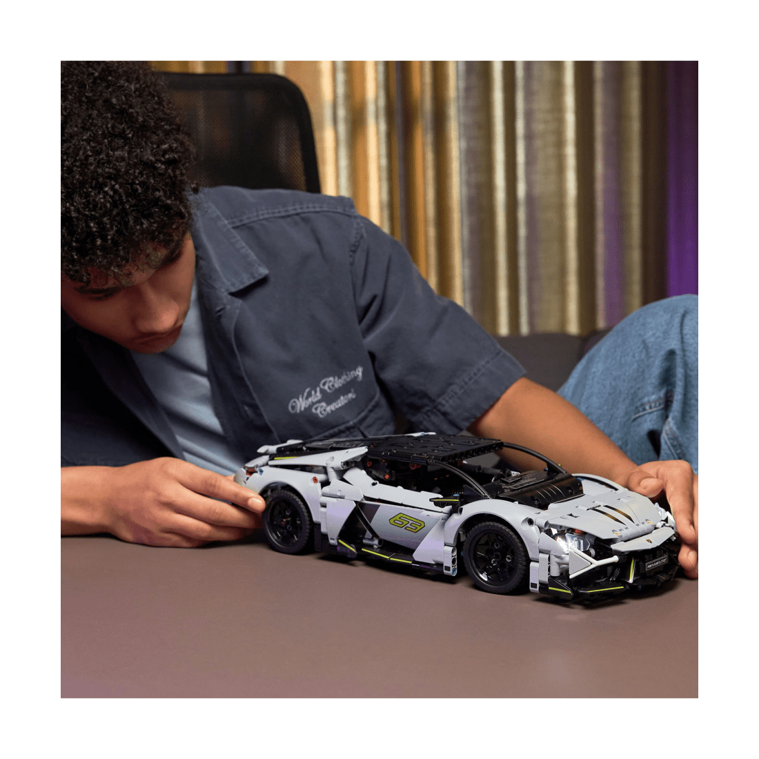 8 LEGO Technic Lamborghini Revuelto Super Sports Car 42214, 8 of 10