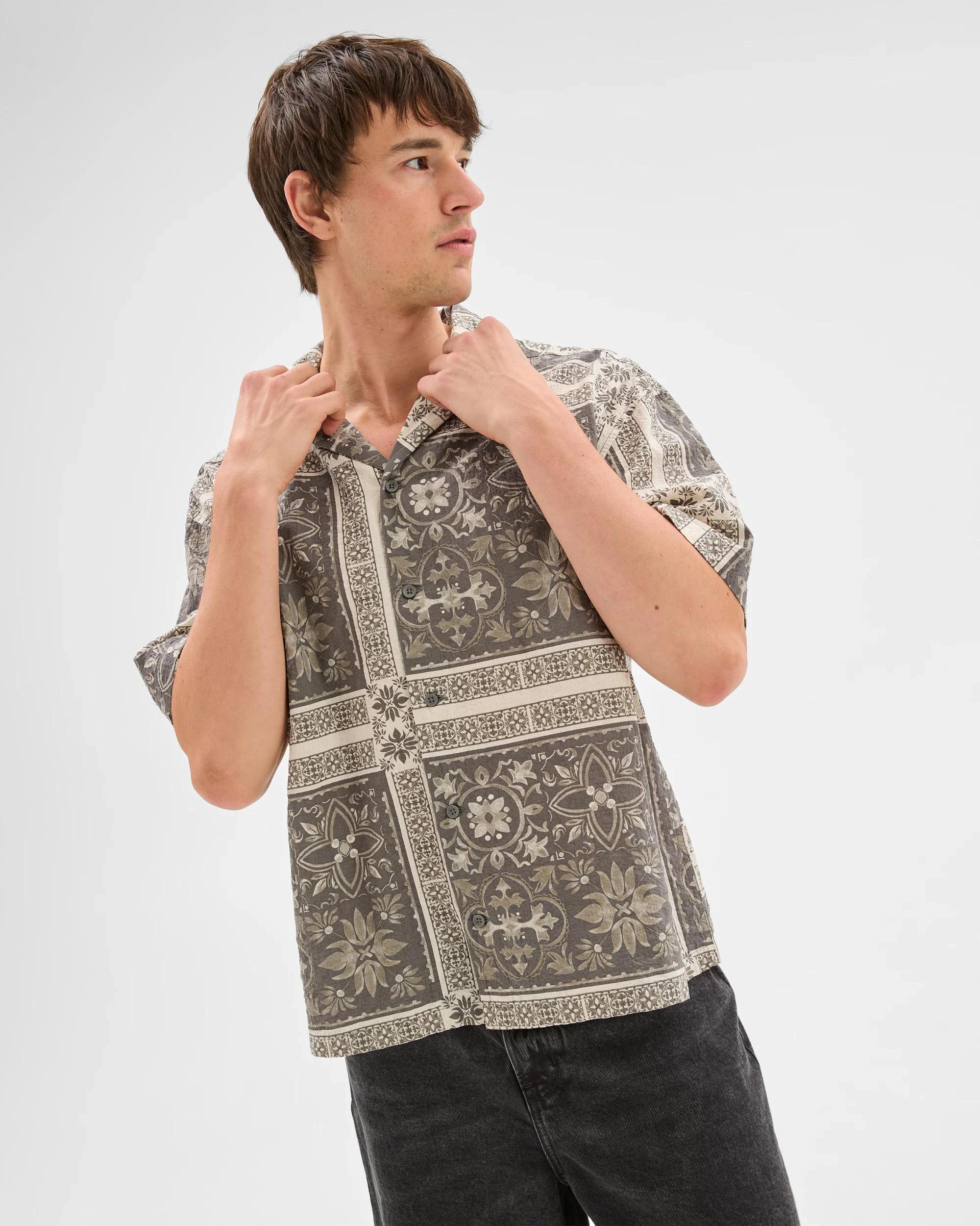 2 Commons Australian Cotton Short Sleeve Shirt BANDANA WHITE, 2 of 6