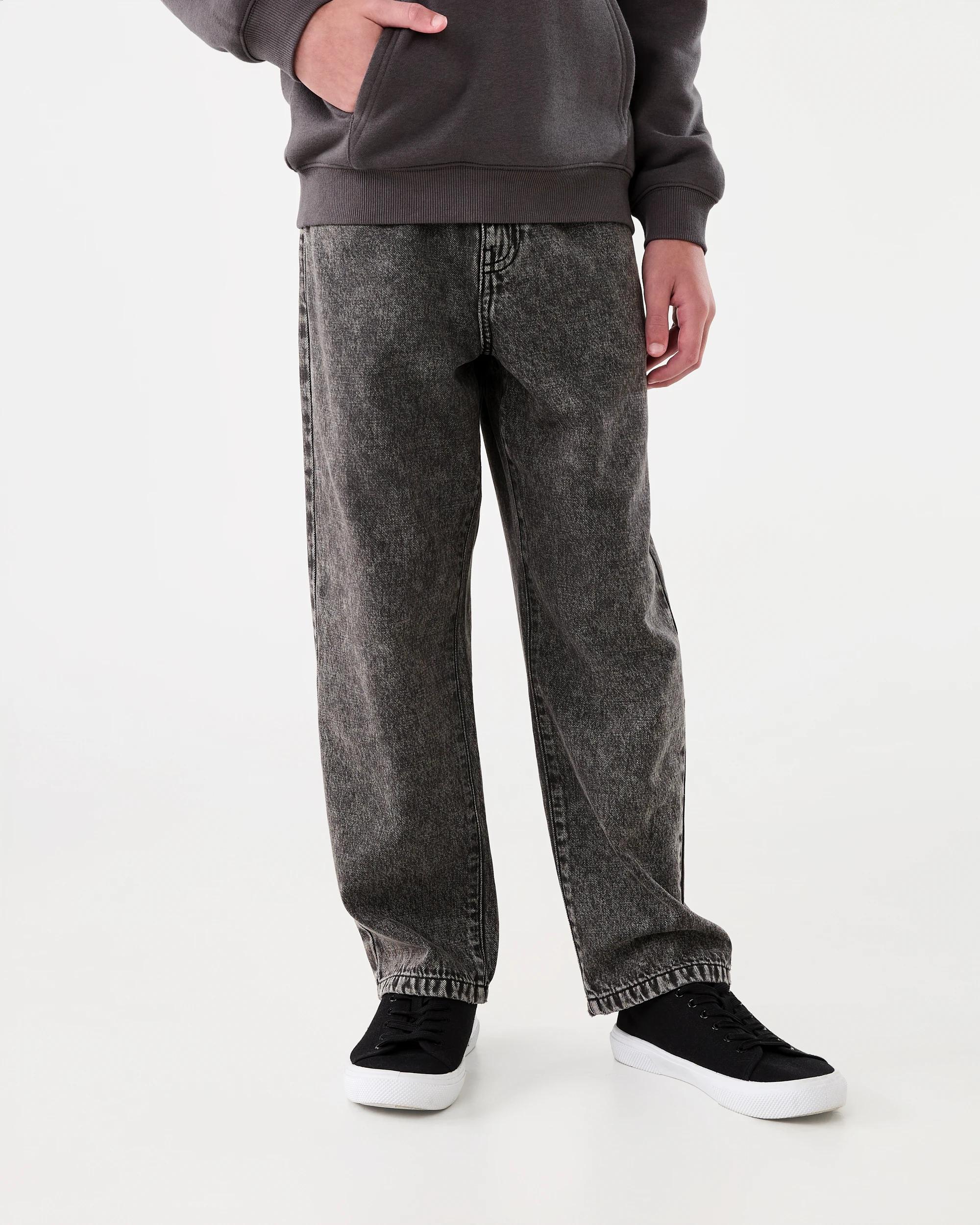 1 Relaxed Jeans Black Wash, 1 of 6