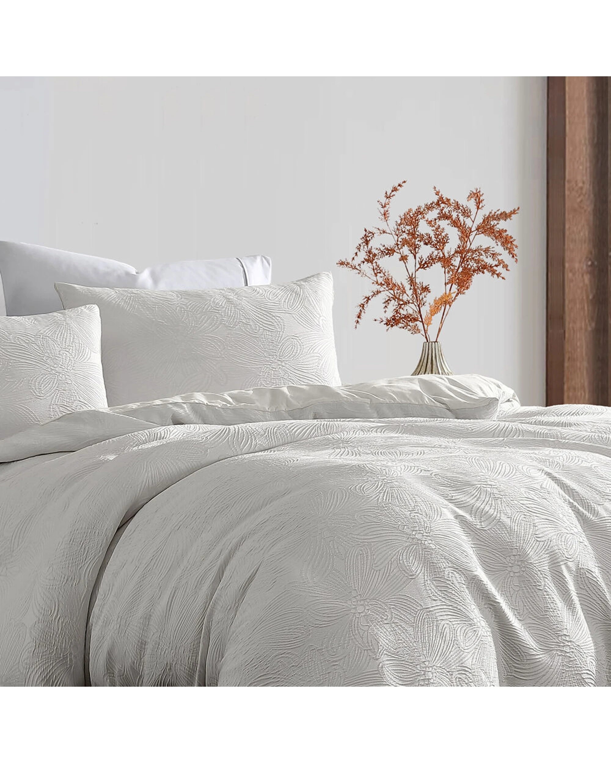 1 Ardor Boudoir Queen Avena Quilt Cover With Pillowcase Set - White, 1 of 1