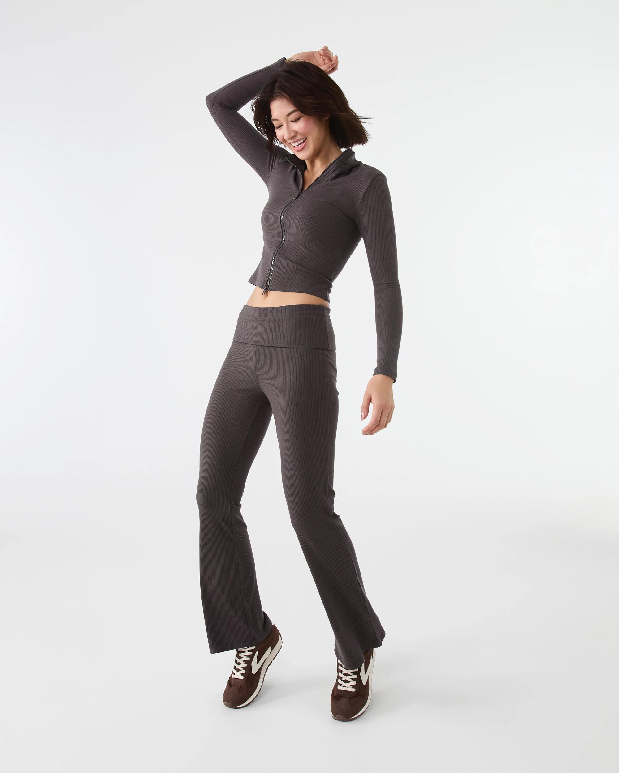 3 Active Womens Ribbed Zip Through Long Sleeve Top Espresso, 3 of 10