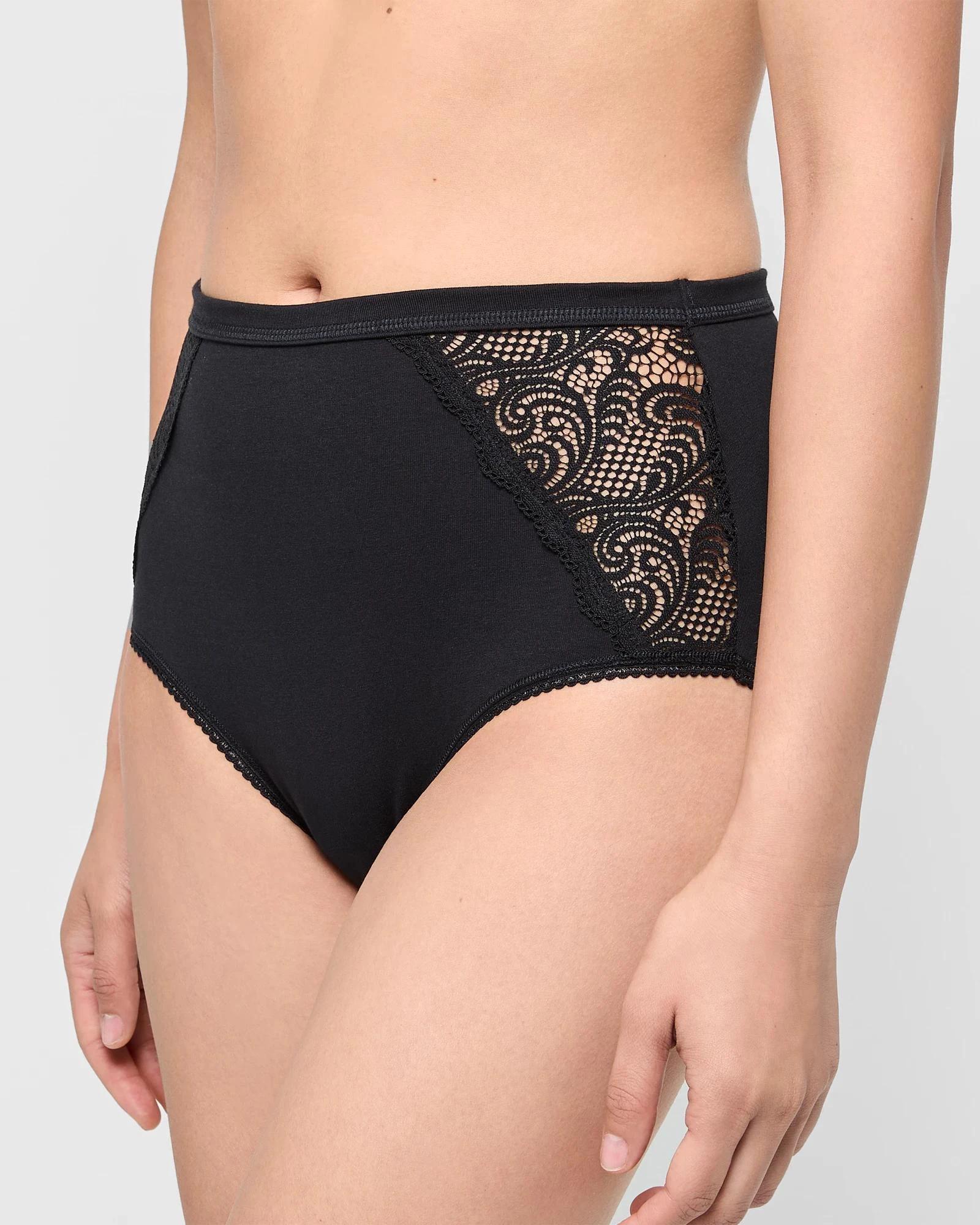 3 Target Woman Australian Cotton and Lace 2 Pack Full Briefs BLACK, 3 of 4