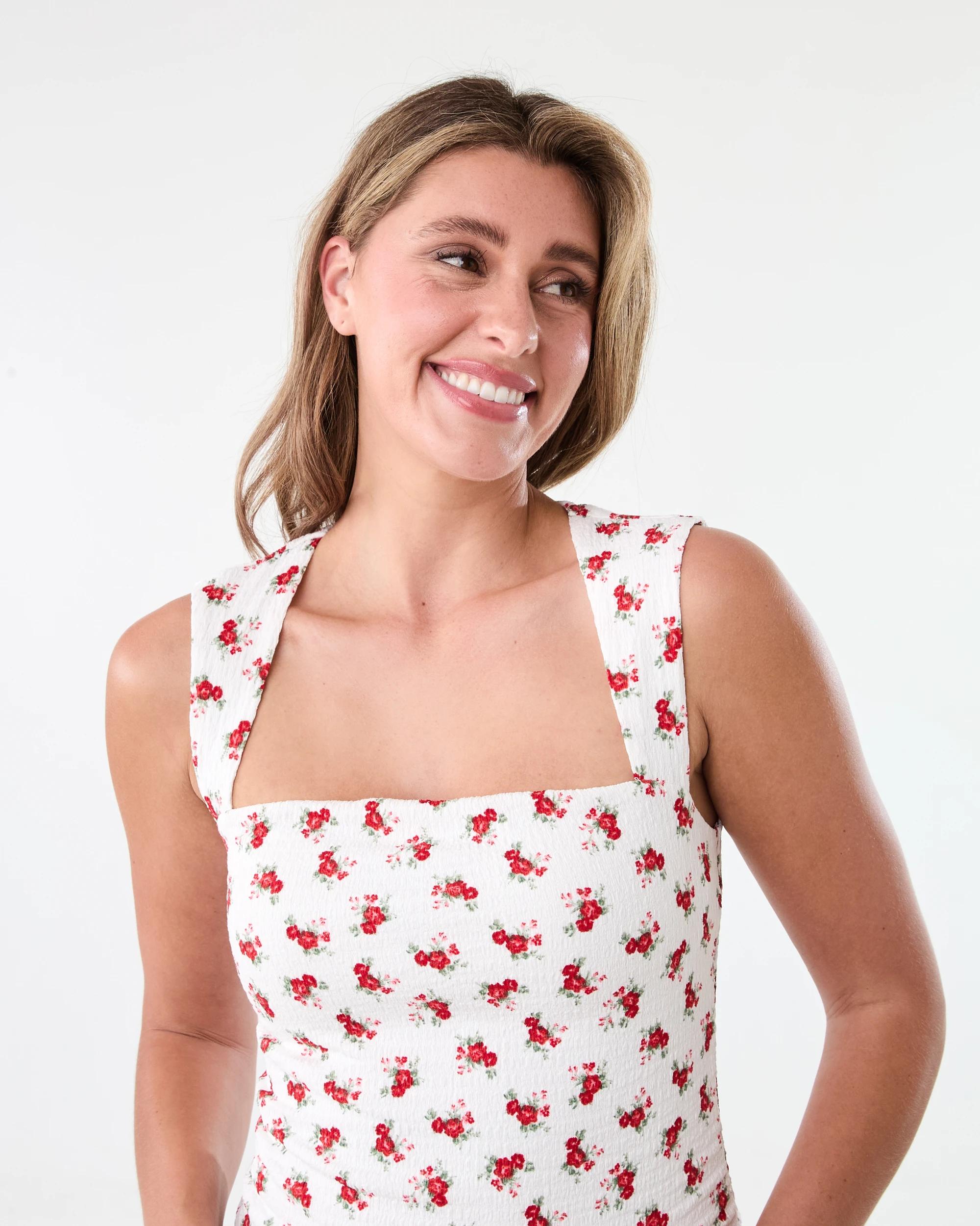 4 Sleeveless Square Neck Gathered Top Dense Rose, 4 of 6