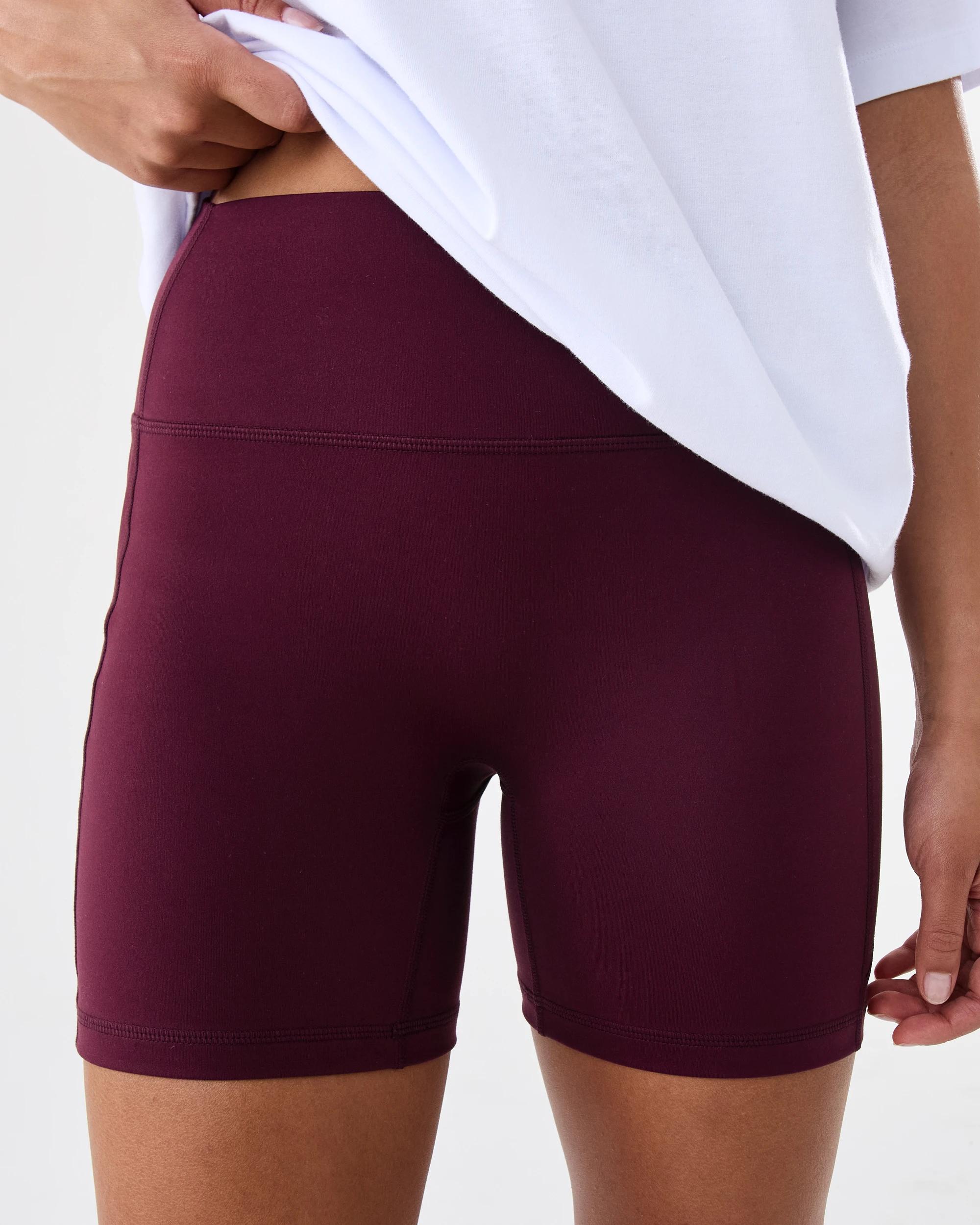 1 Active Womens Ultrasoft Shorts Royal Burg, 1 of 7