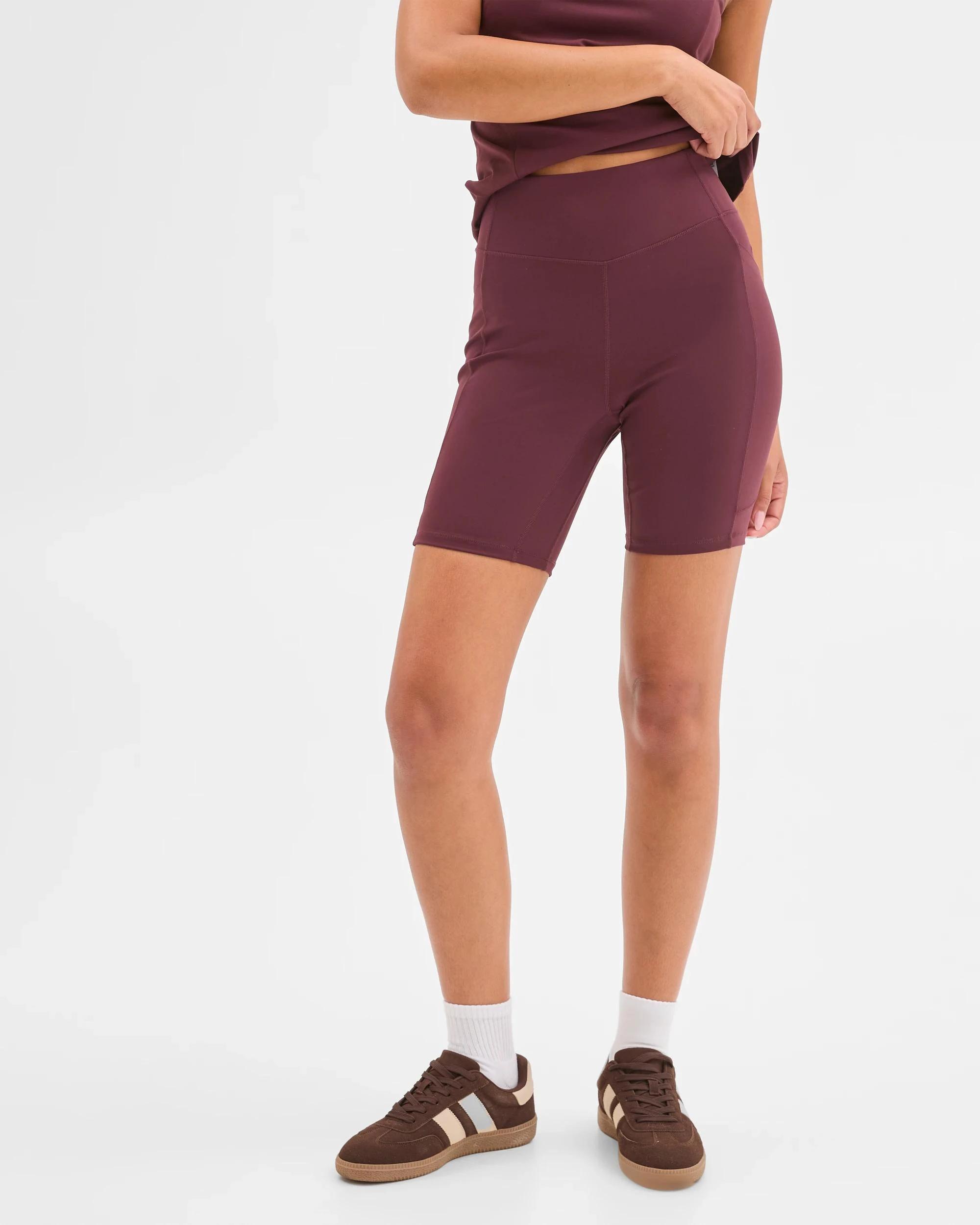 3 Target Active Infinity Sculpt High Rise Bike Shorts WINETASTING, 3 of 8