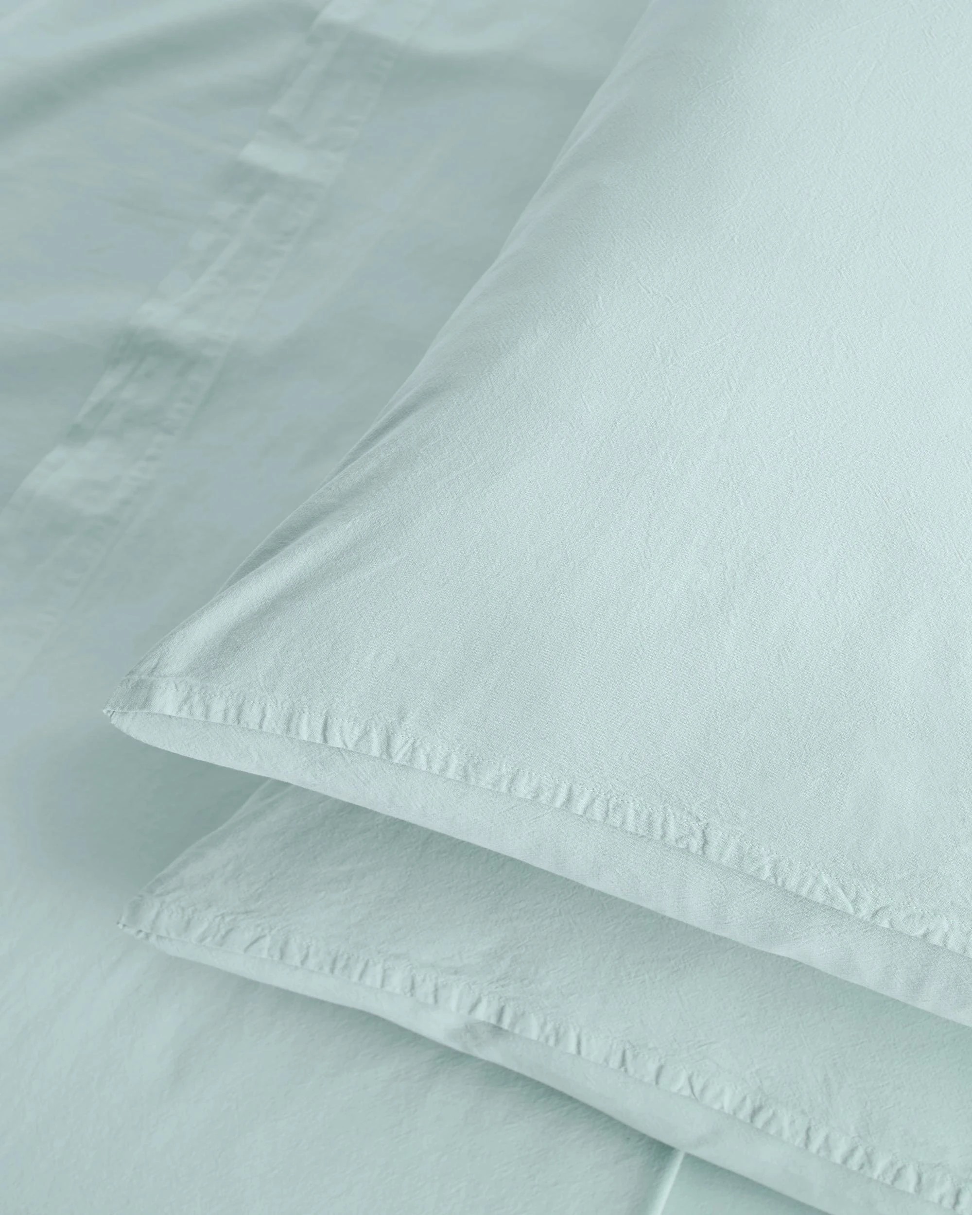 2 Arlo Cotton Stonewash Sheet Set - Queen Bed - Blue, 2 of 3