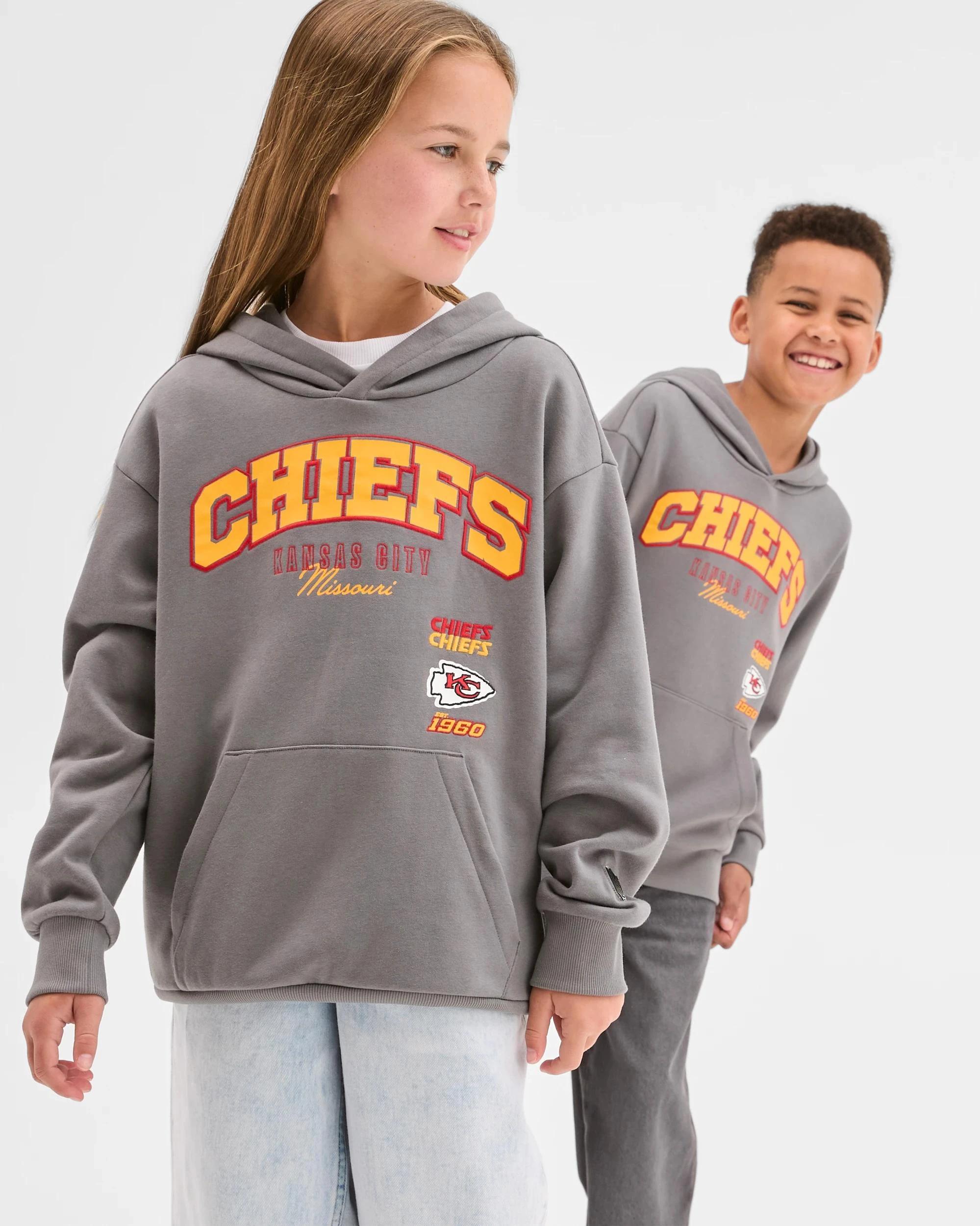 1 NFL Australian Cotton Blend Oversized Hooded Jumper CHIEFS, 1 of 7