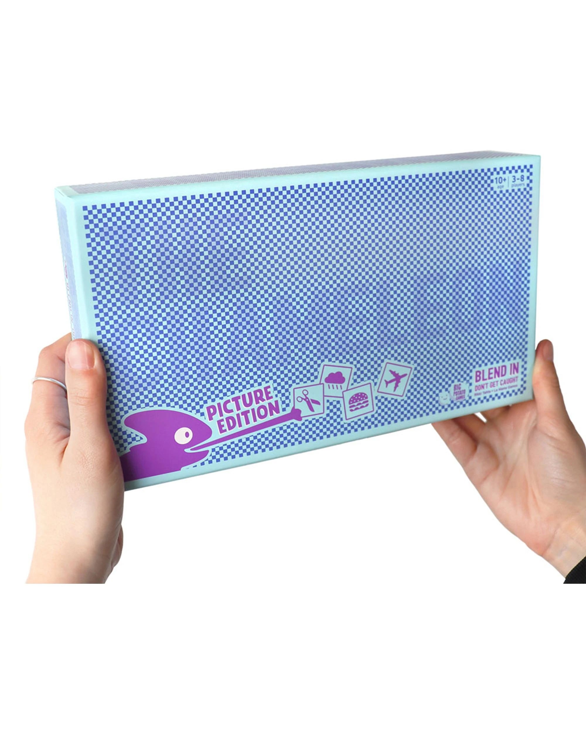 3 The Chameleon Pictures Card Game, 3 of 10