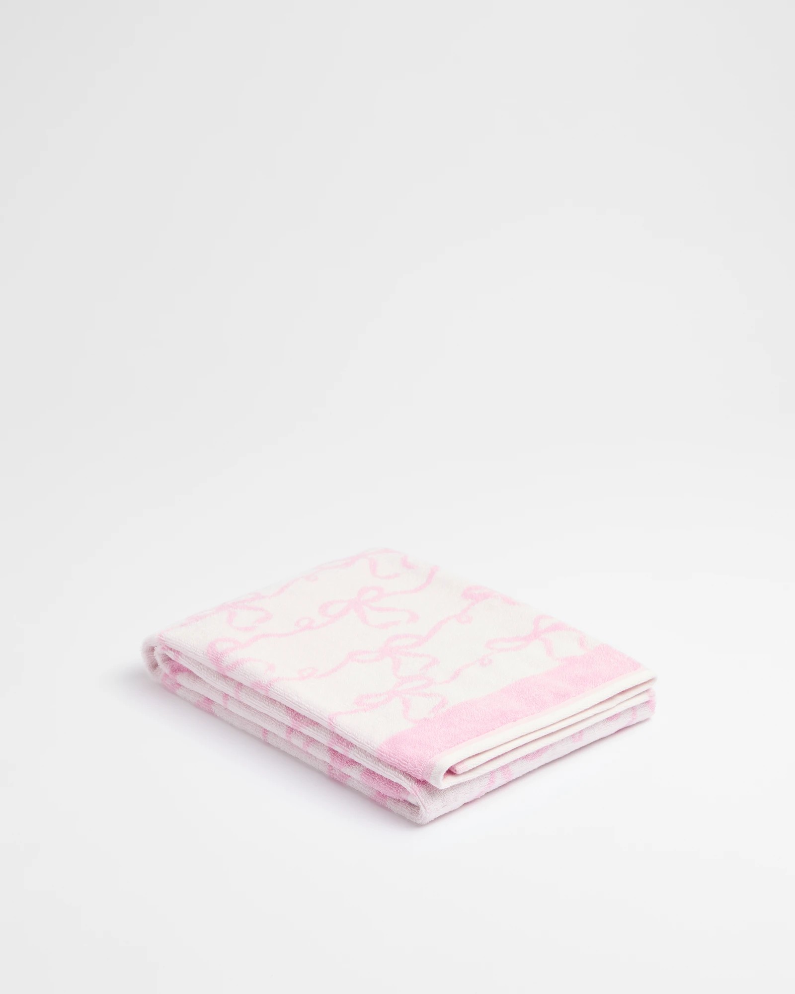 1 Target Bella Bows Kids Australian Cotton Bath Towel - Pink, 1 of 3