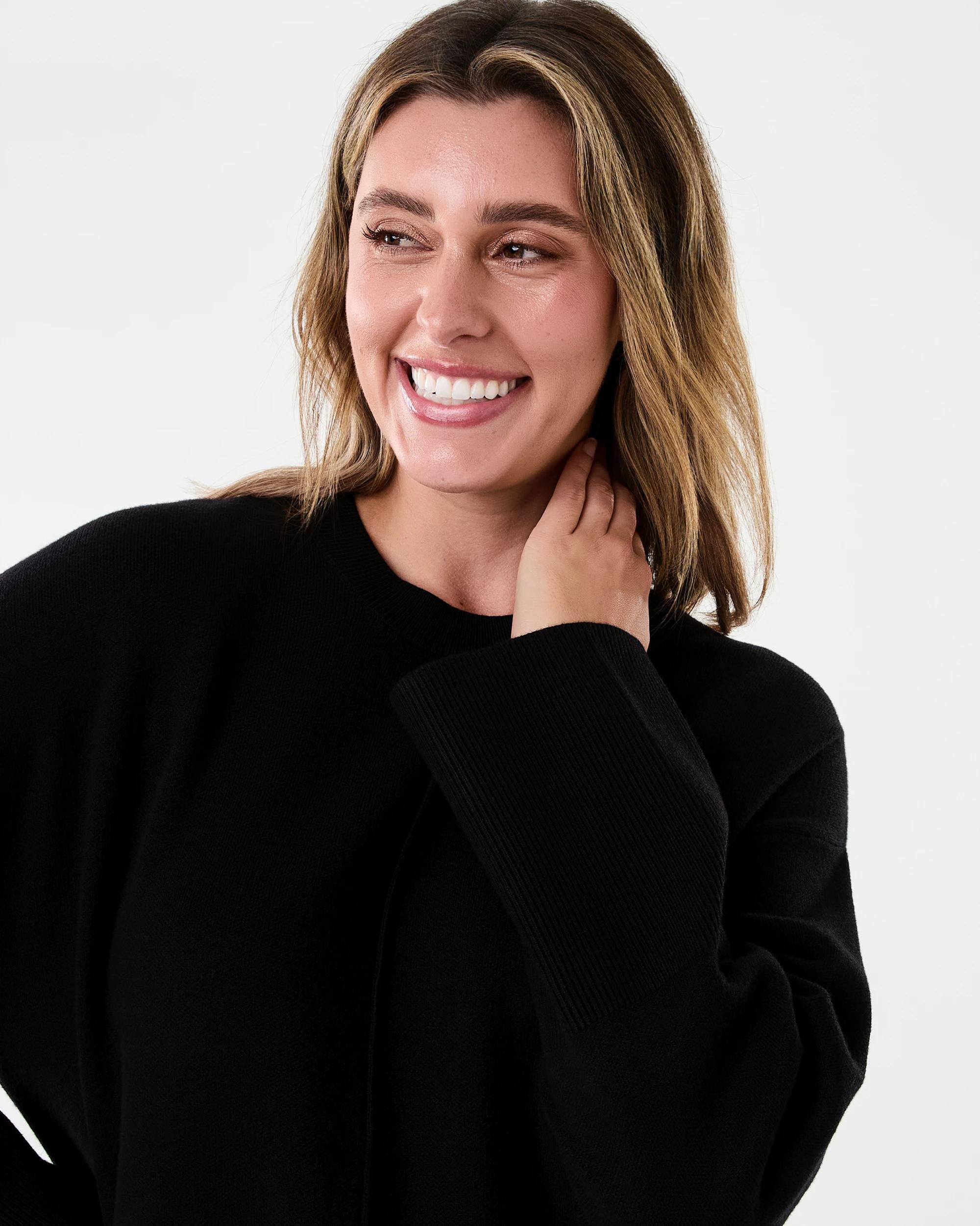 4 Compact Seam Front Oversized Jumper Black, 4 of 7