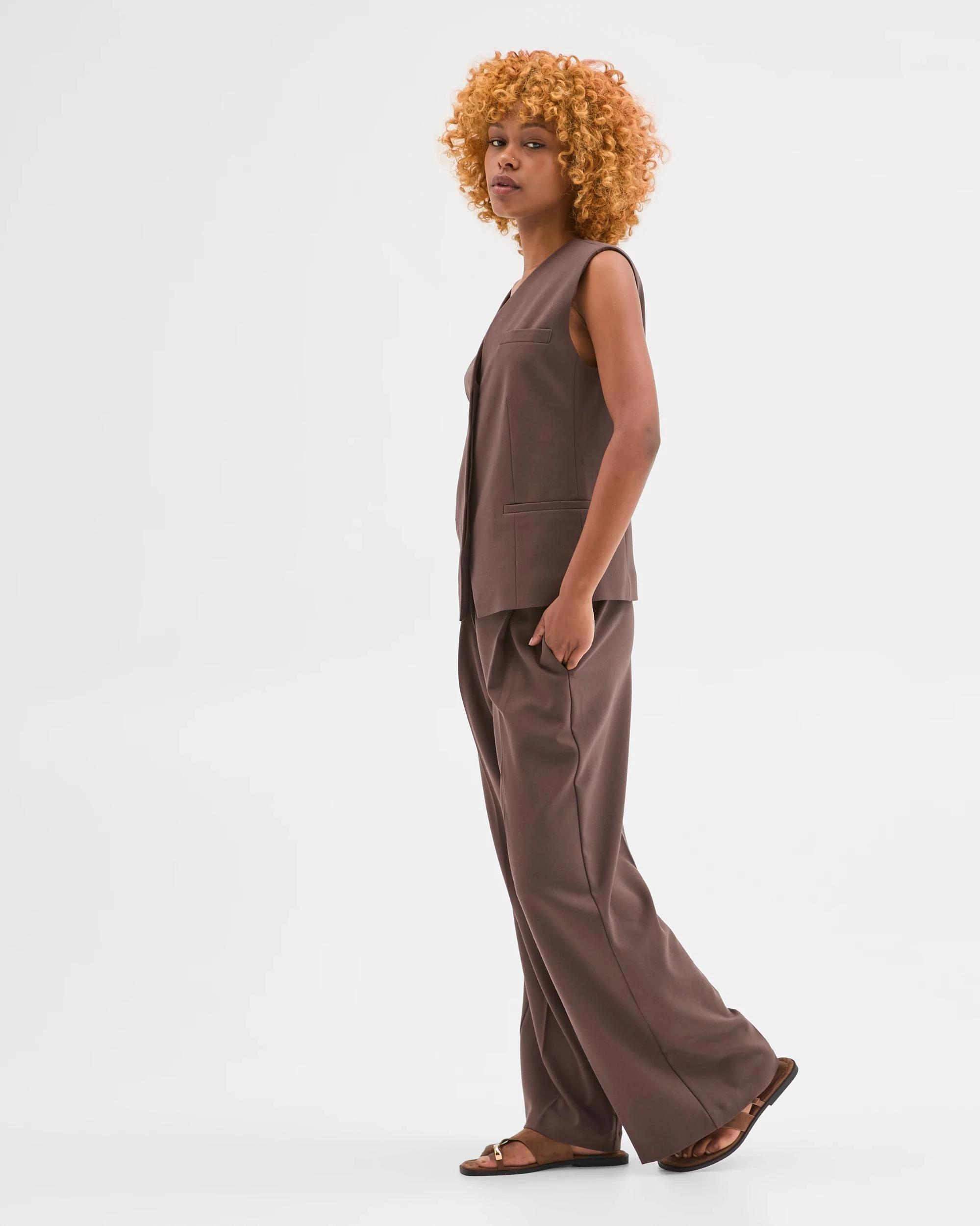 3 Target Petites Petites Sleeveless Tailored Vest BRACKEN, 3 of 5