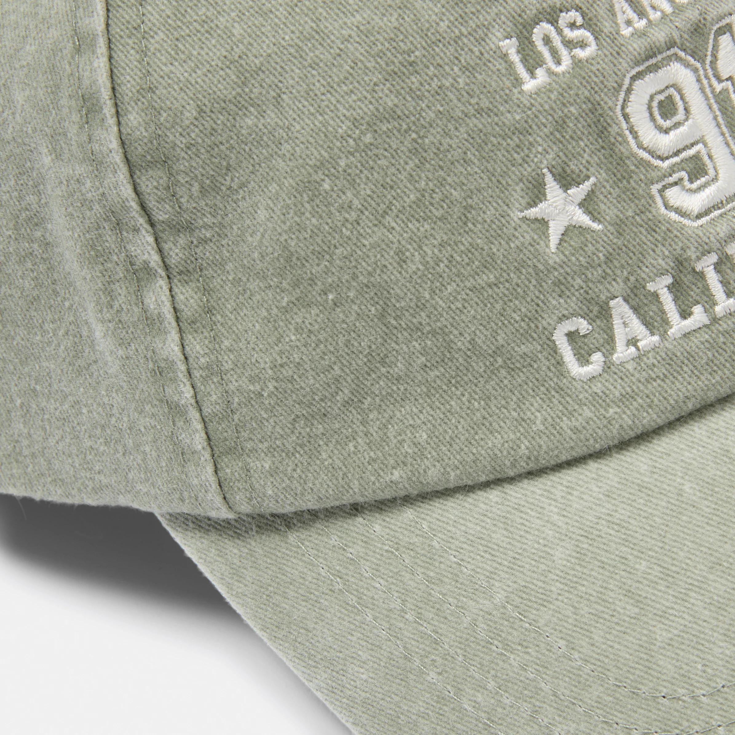 4 Slogan Cap La Cali, 4 of 4