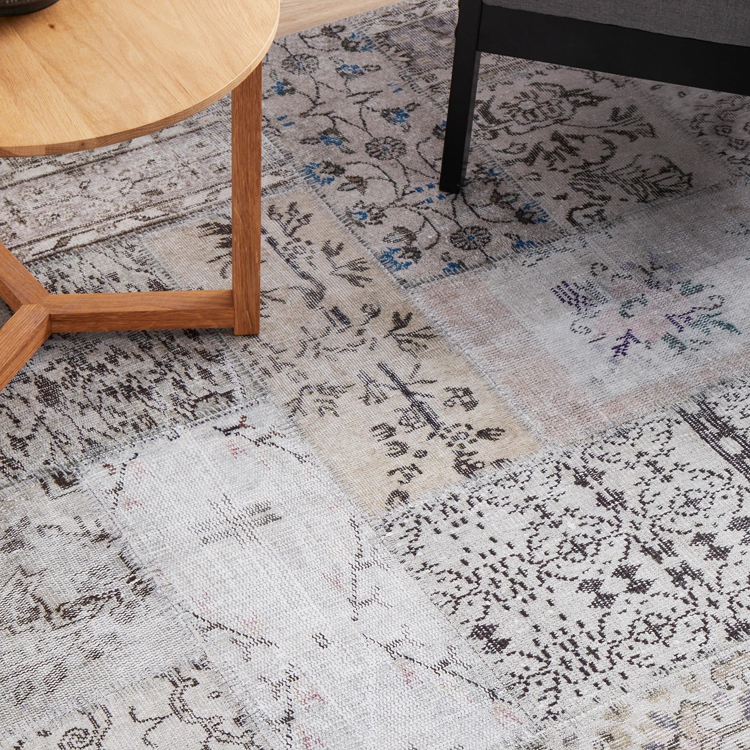 3 Common Ground Rugs Bazaar 189 140x70cm - Small Power Loomed Floor Rug - Grey, 3 of 9