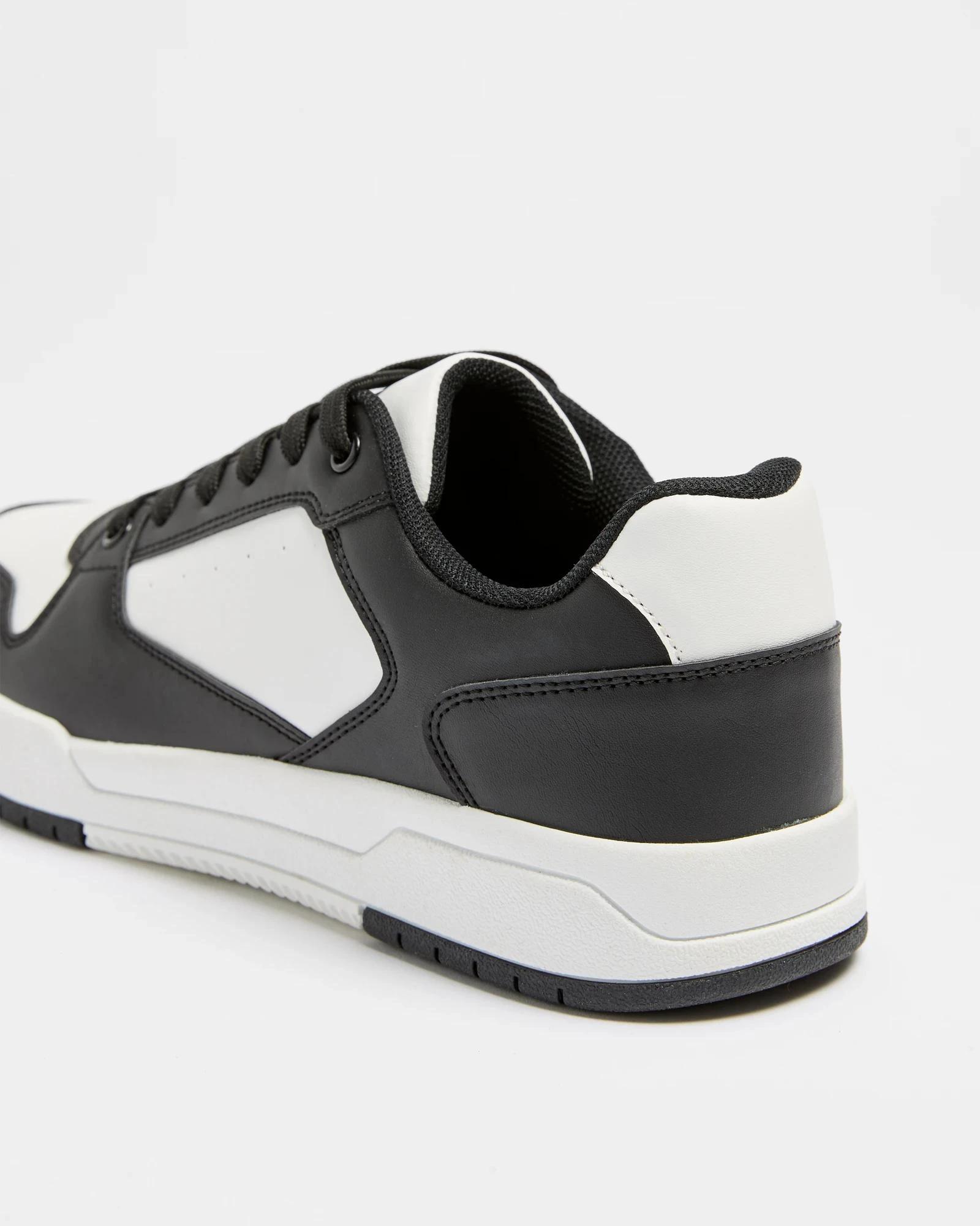 2 Target Man Mens Fashion Sneaker - Caleb WHITE / BLACK, 2 of 3