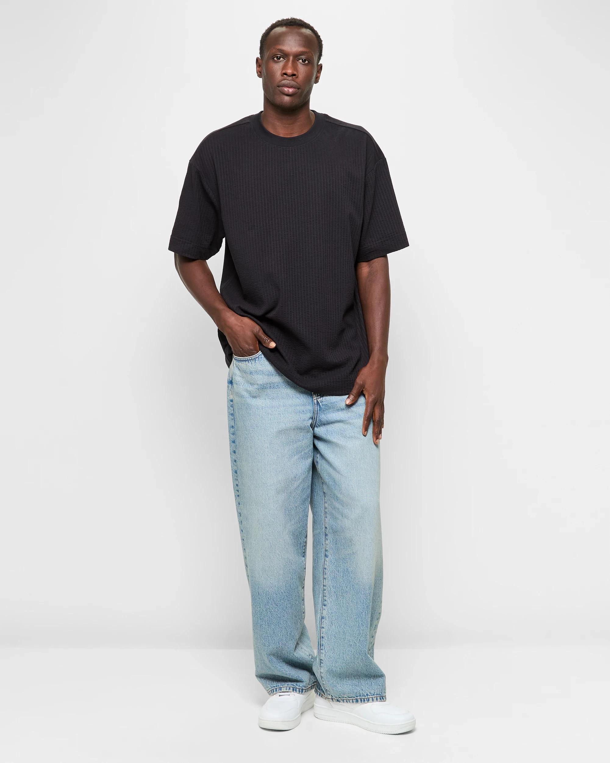 2 Australian Cotton Seersucker T-Shirt - Commons BLACK, 2 of 5