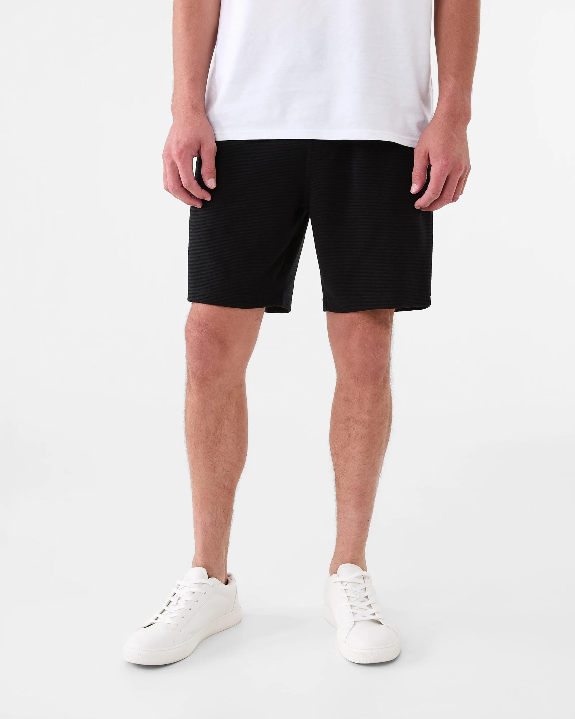 6 Textured Fleece Shorts Black, 6 of 6