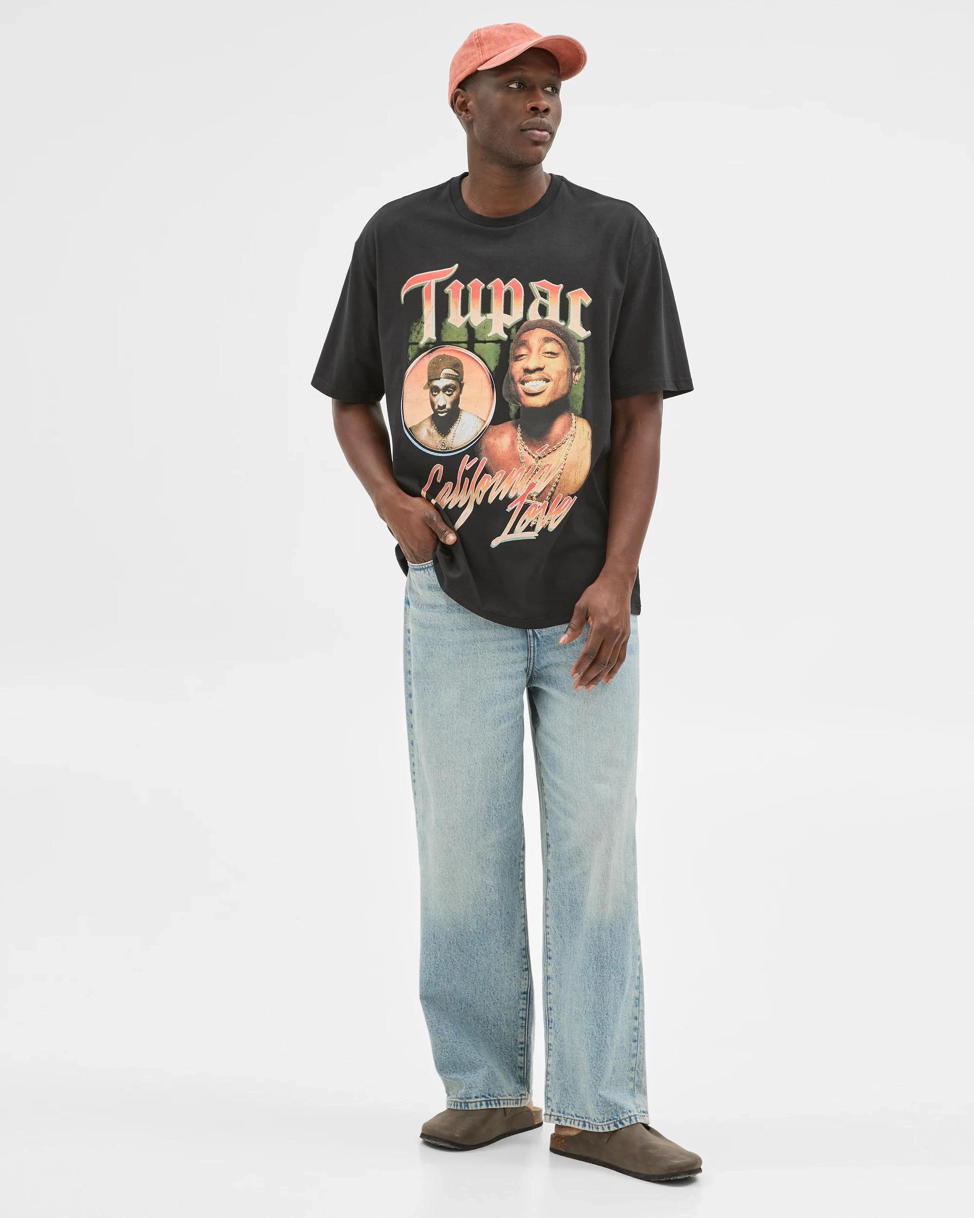 2 Licensed Tupac T-Shirt BLACK, 2 of 6