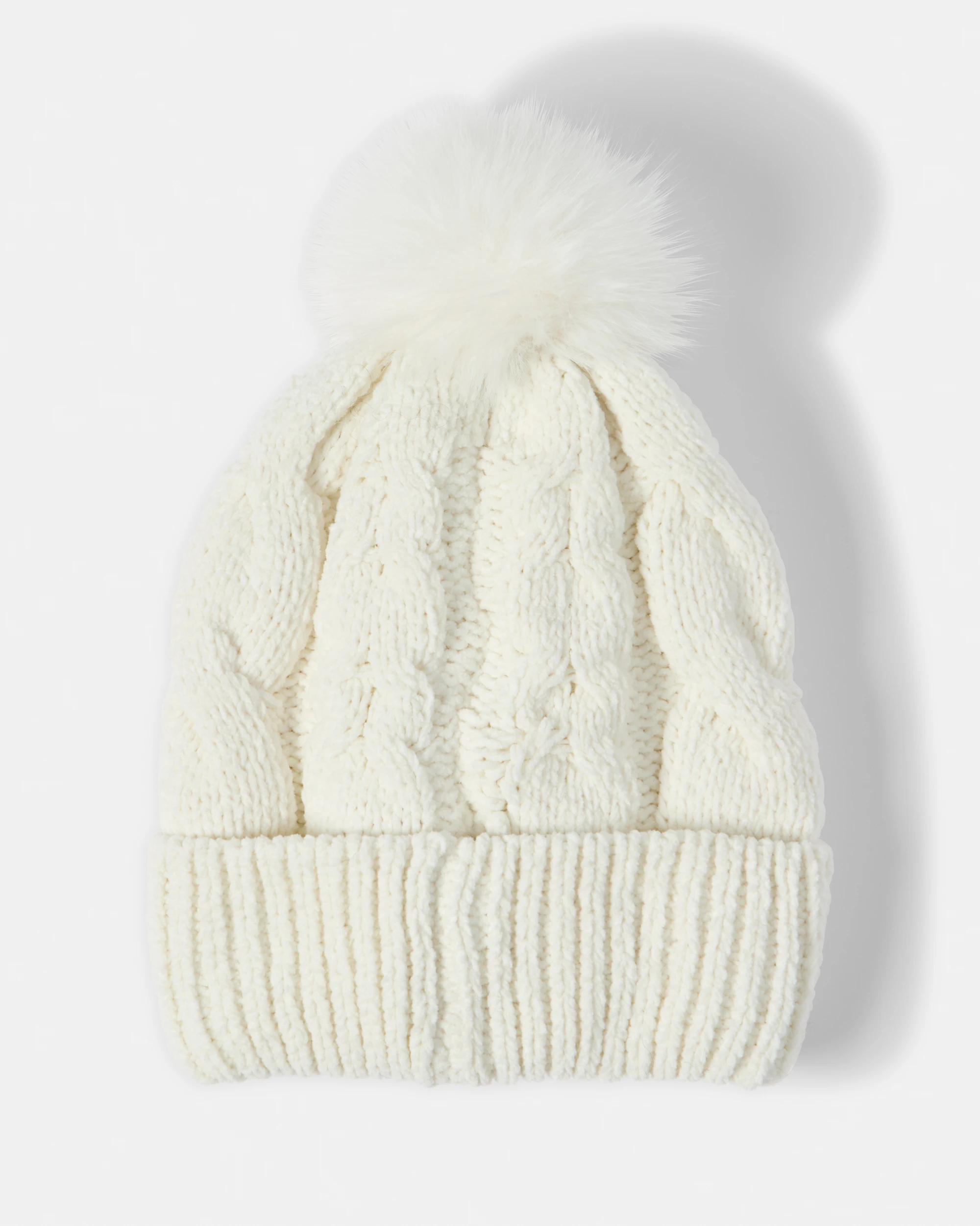 2 Chunky Cable Knit Beanie Cld White, 2 of 3