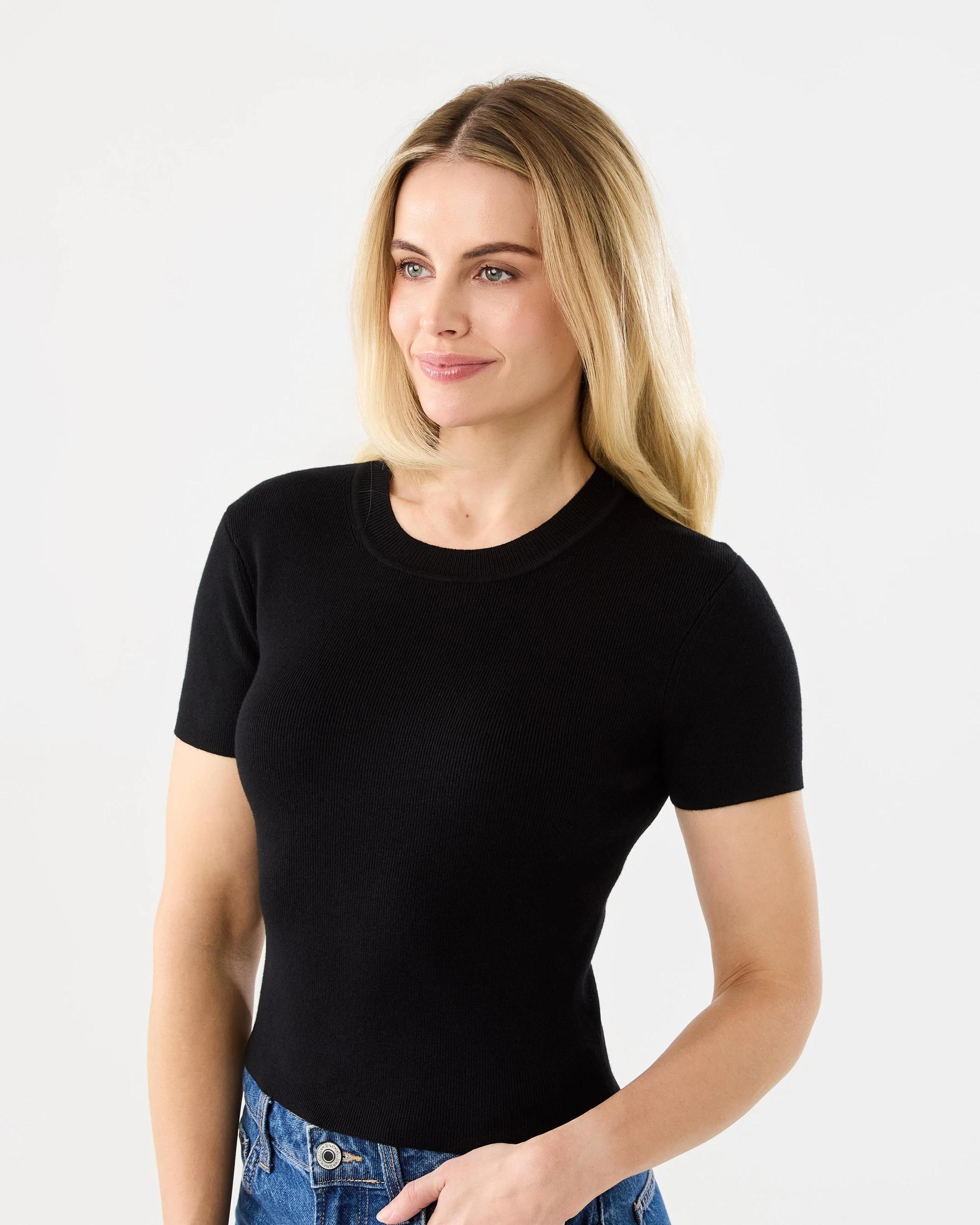 2 Short Sleeve True Knit Fitted T-shirt Black, 2 of 6
