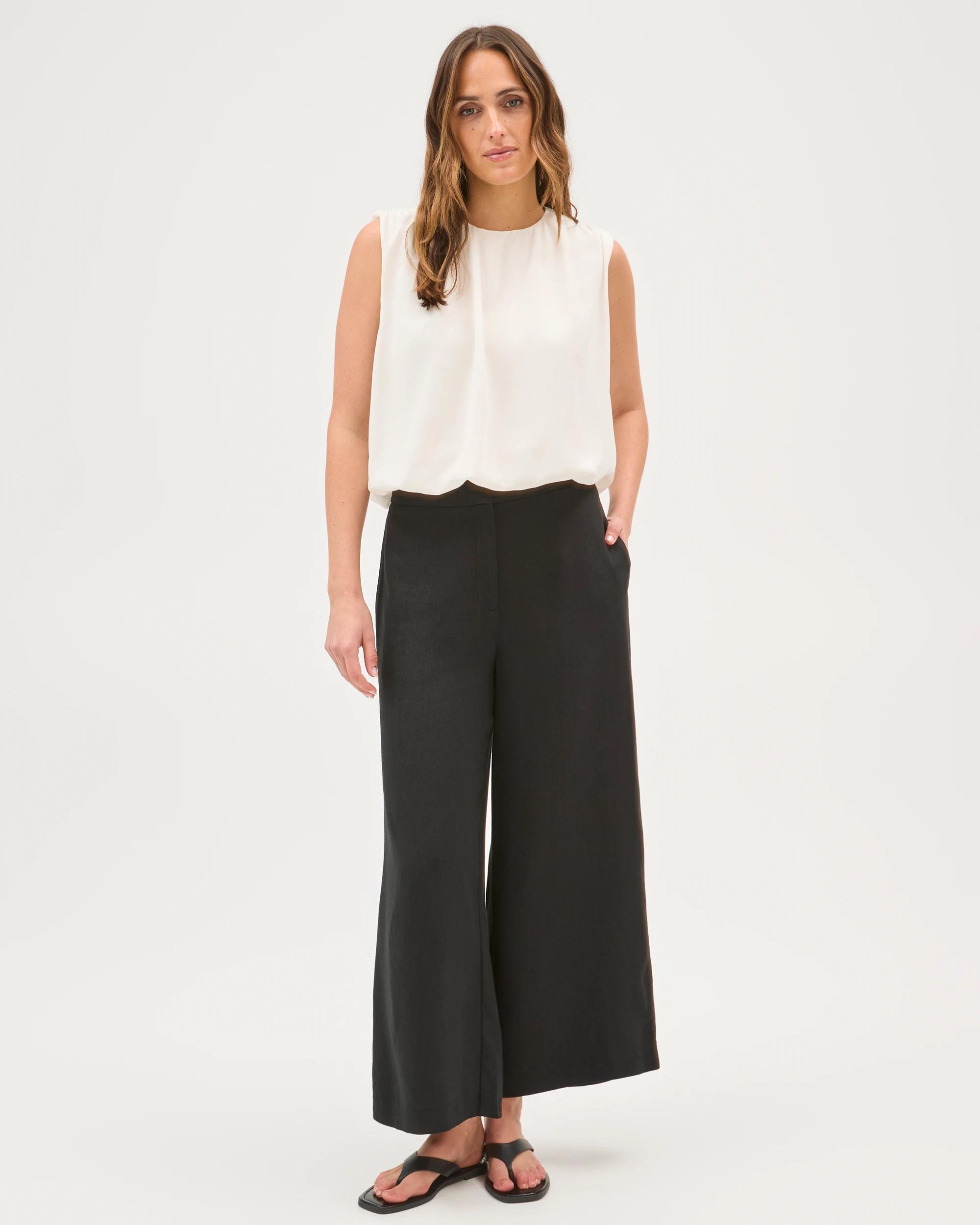 1 Preview Sleeveless Bubble Hem Blouse CLOUD DANCER, 1 of 7