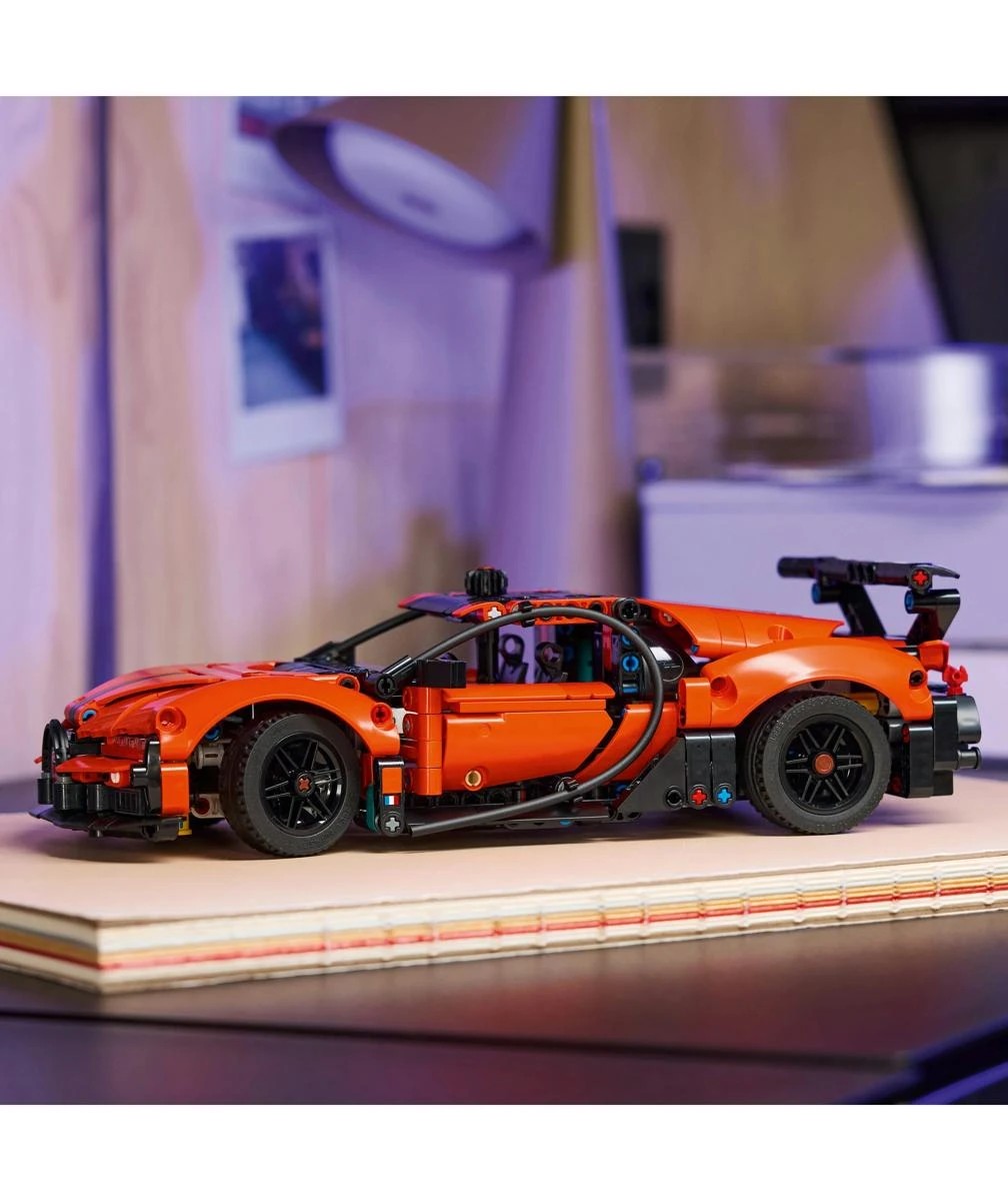 9 LEGO Technic Bugatti Chiron Pur Sport Hypercar 42222, 9 of 10