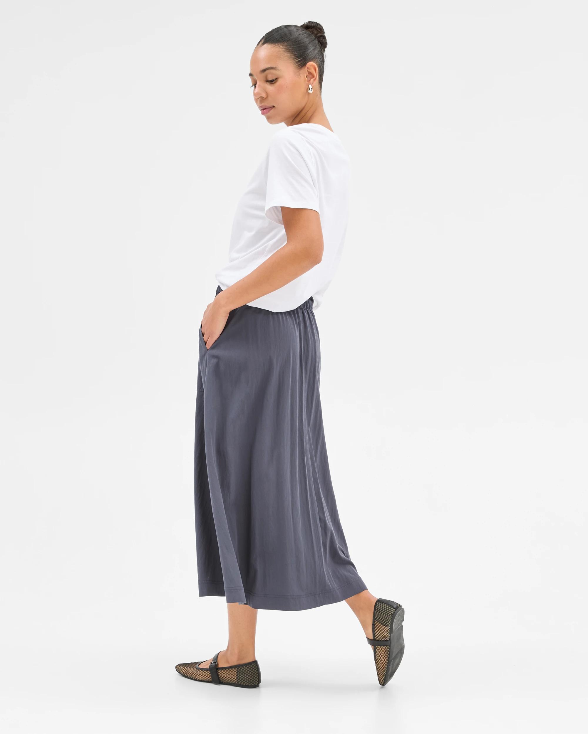 4 Target Pull On Midi Skirt GRAPHITE, 4 of 5