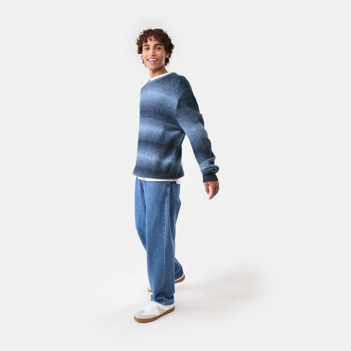 3 Ombre Jumper Nvy Ombre, 3 of 6