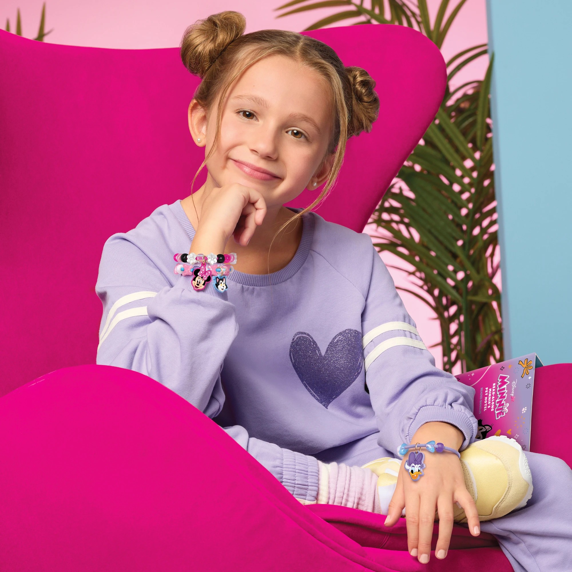 8 47 Piece Make it Real Disney Jr. Minnie Read Along Minnie's Pet Hotel Beaded Bangles, 8 of 8