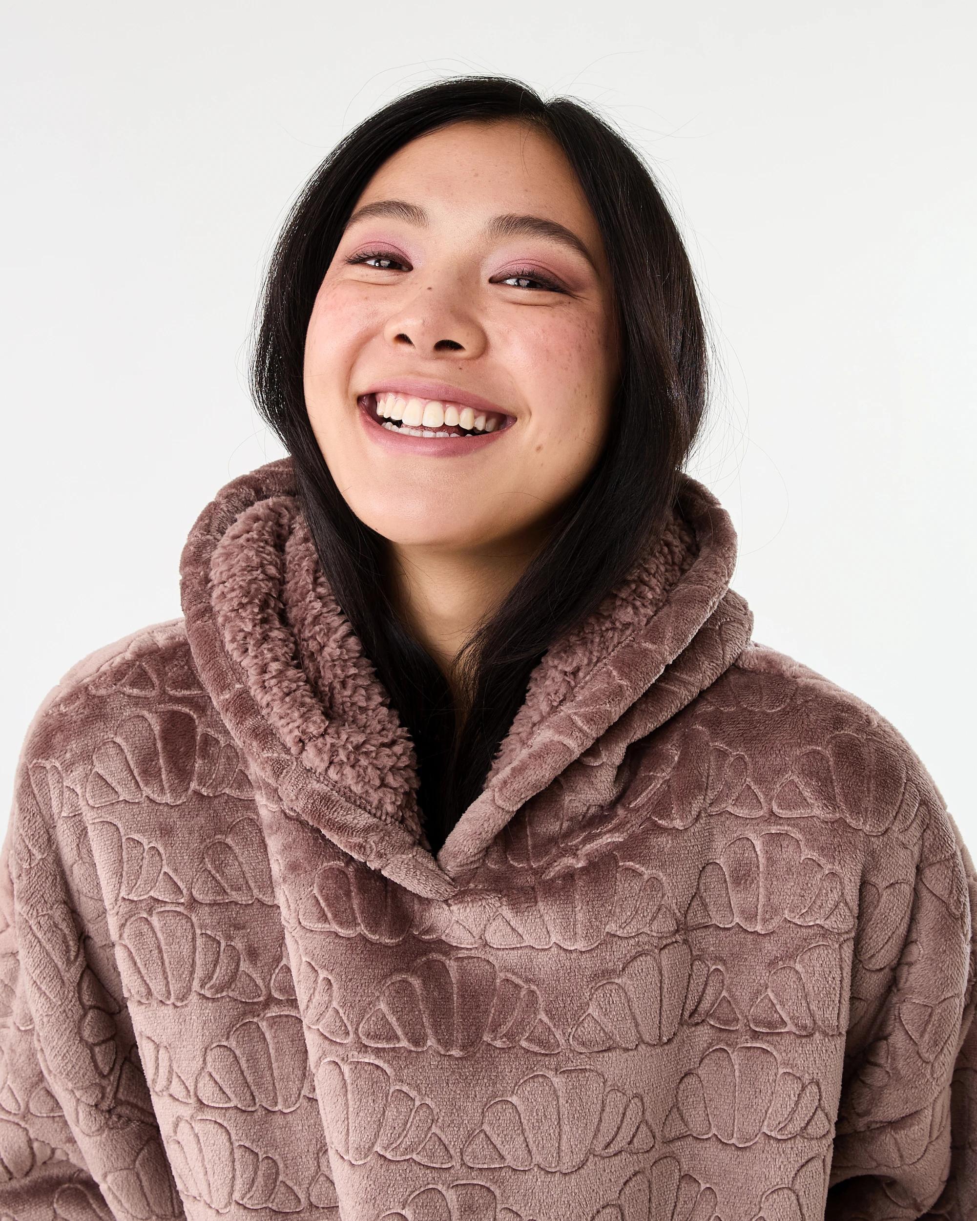 4 Pull Over Gown Choc Chip, 4 of 7