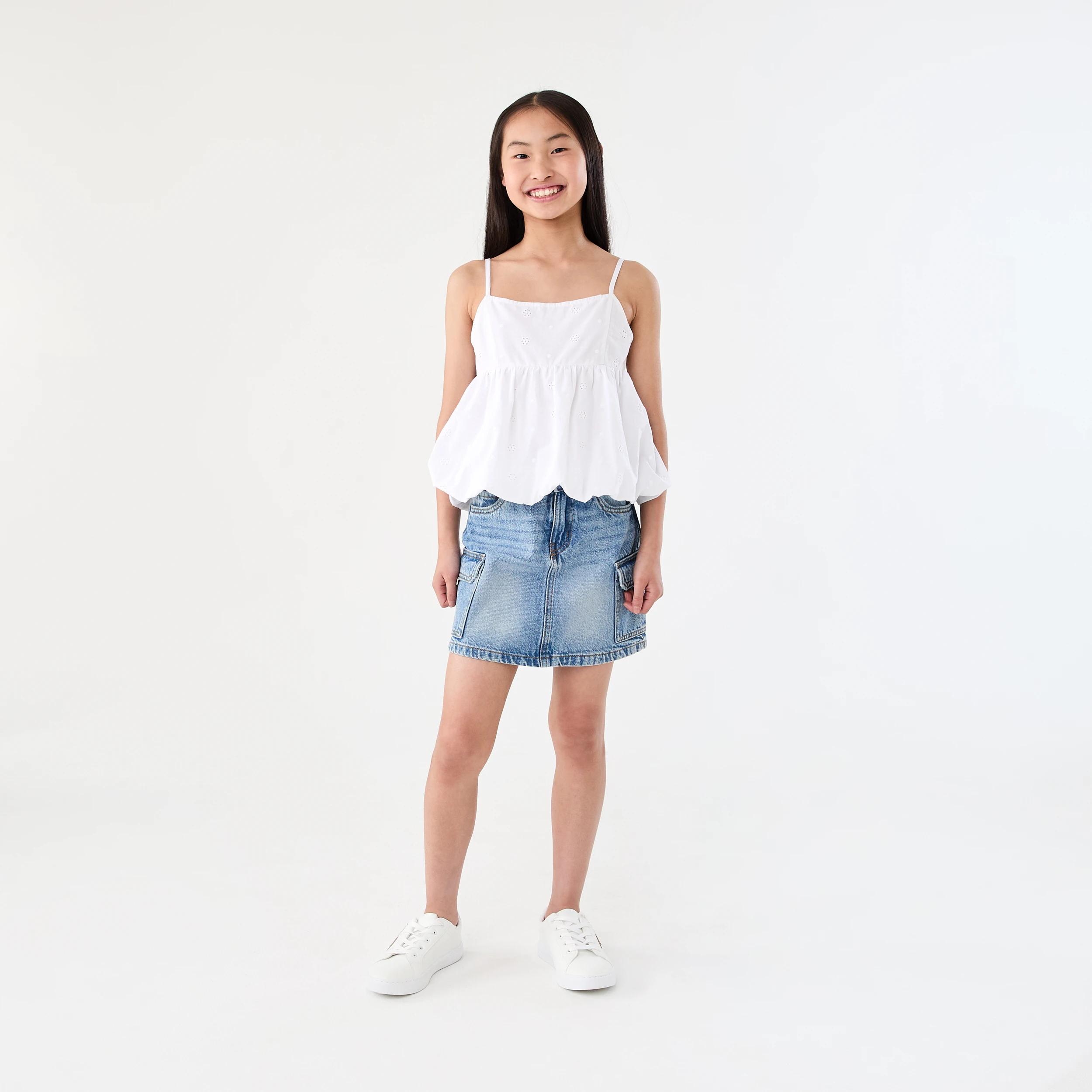 7 Bubble Hem Woven Top White, 7 of 8
