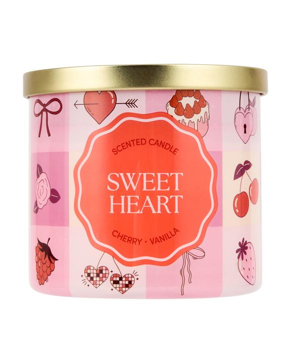 Graphic Sweet Heart Candle