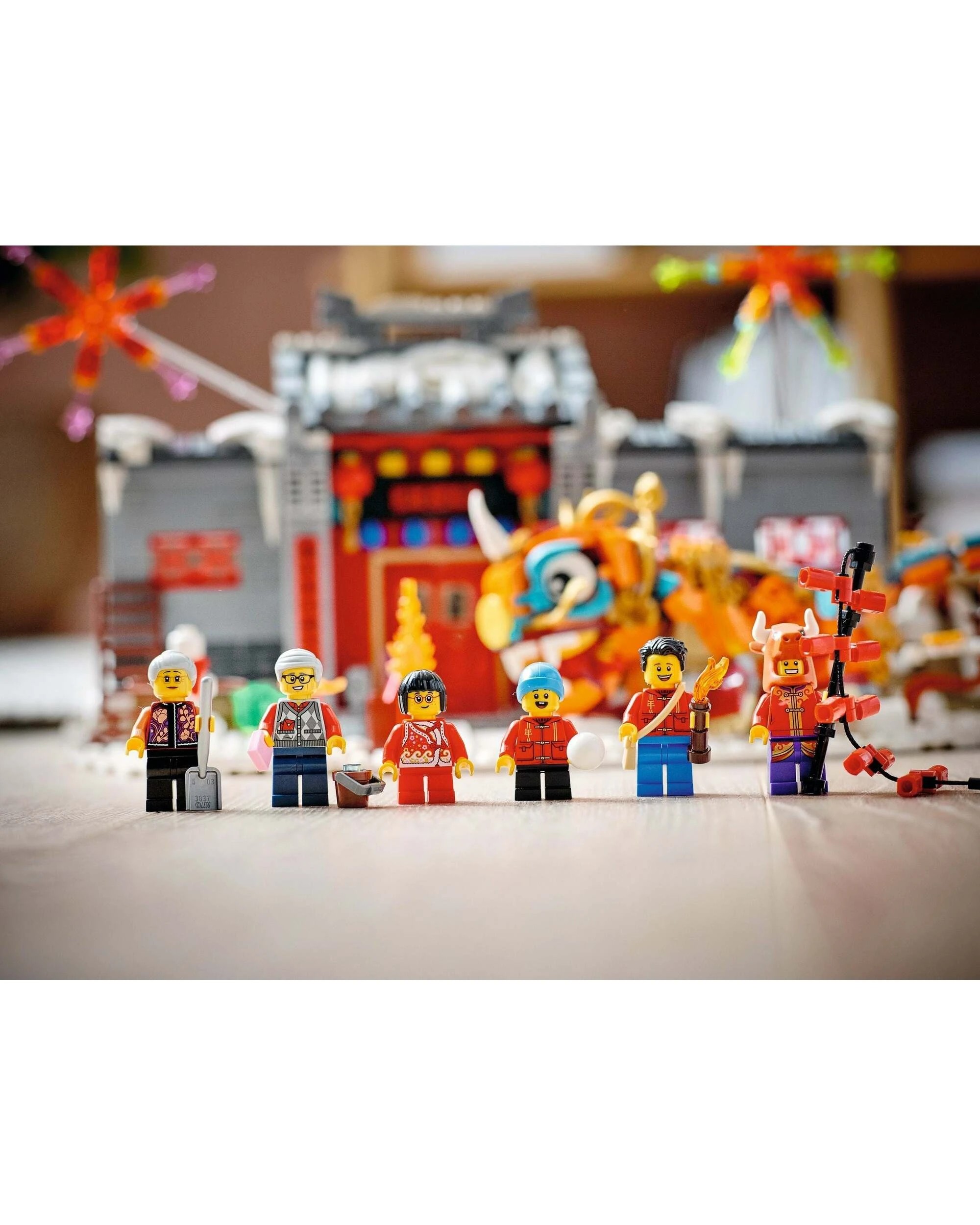 2 LEGO Miscellaneous Series 80106 Story of Nian, 2 of 4