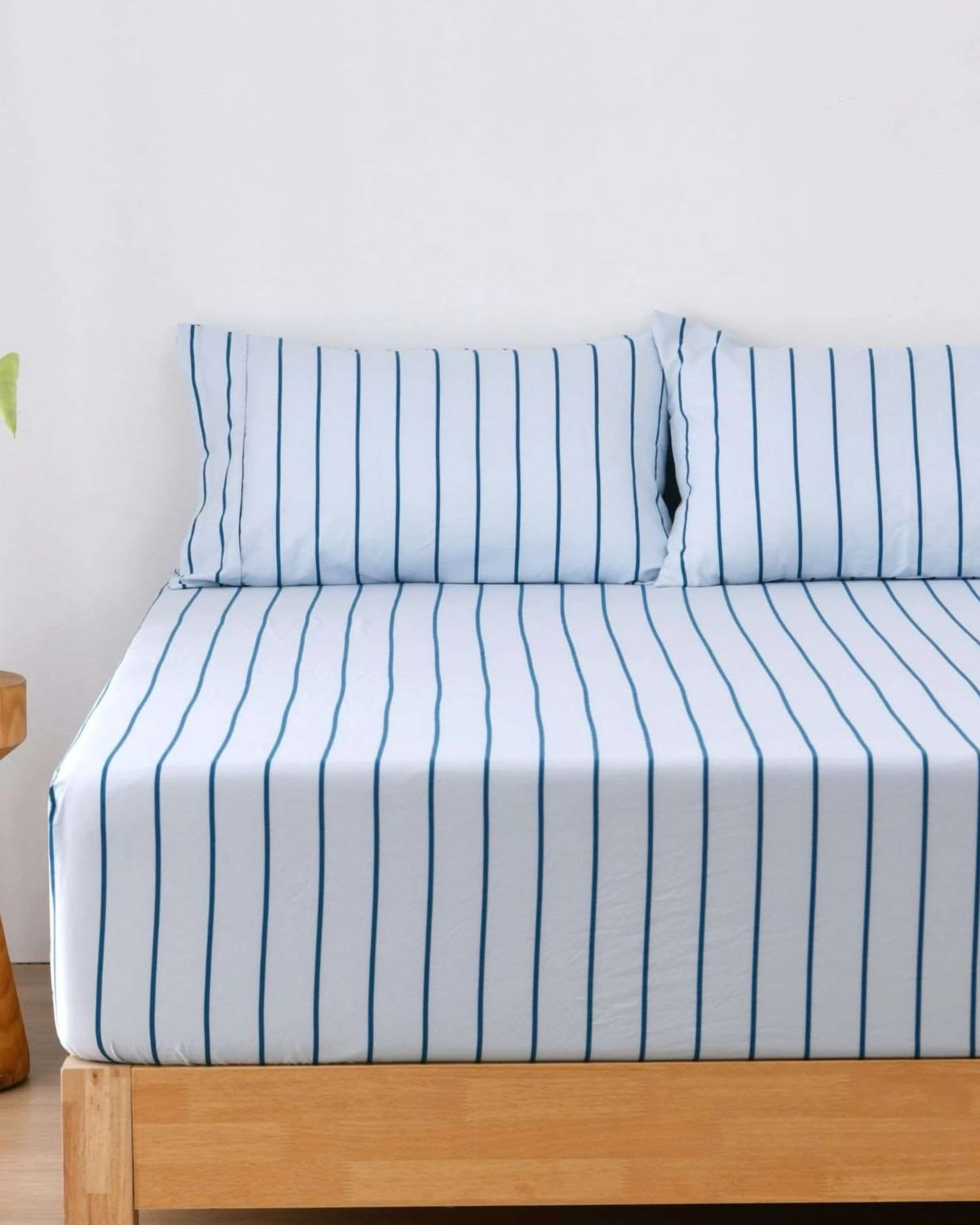 1 Dreamaker Superfine Washed Microfibre Striped Fitted Sheet Set - King Bed - Sky / Teal, 1 of 5