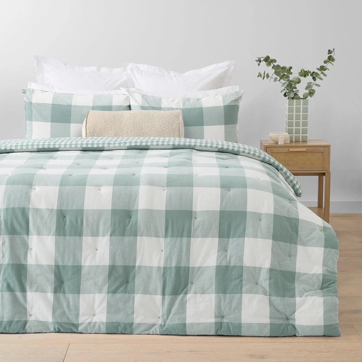 1 Check Cotton Cover Reversible Comforter Set - Queen Bed, Green and White, 1 of 7