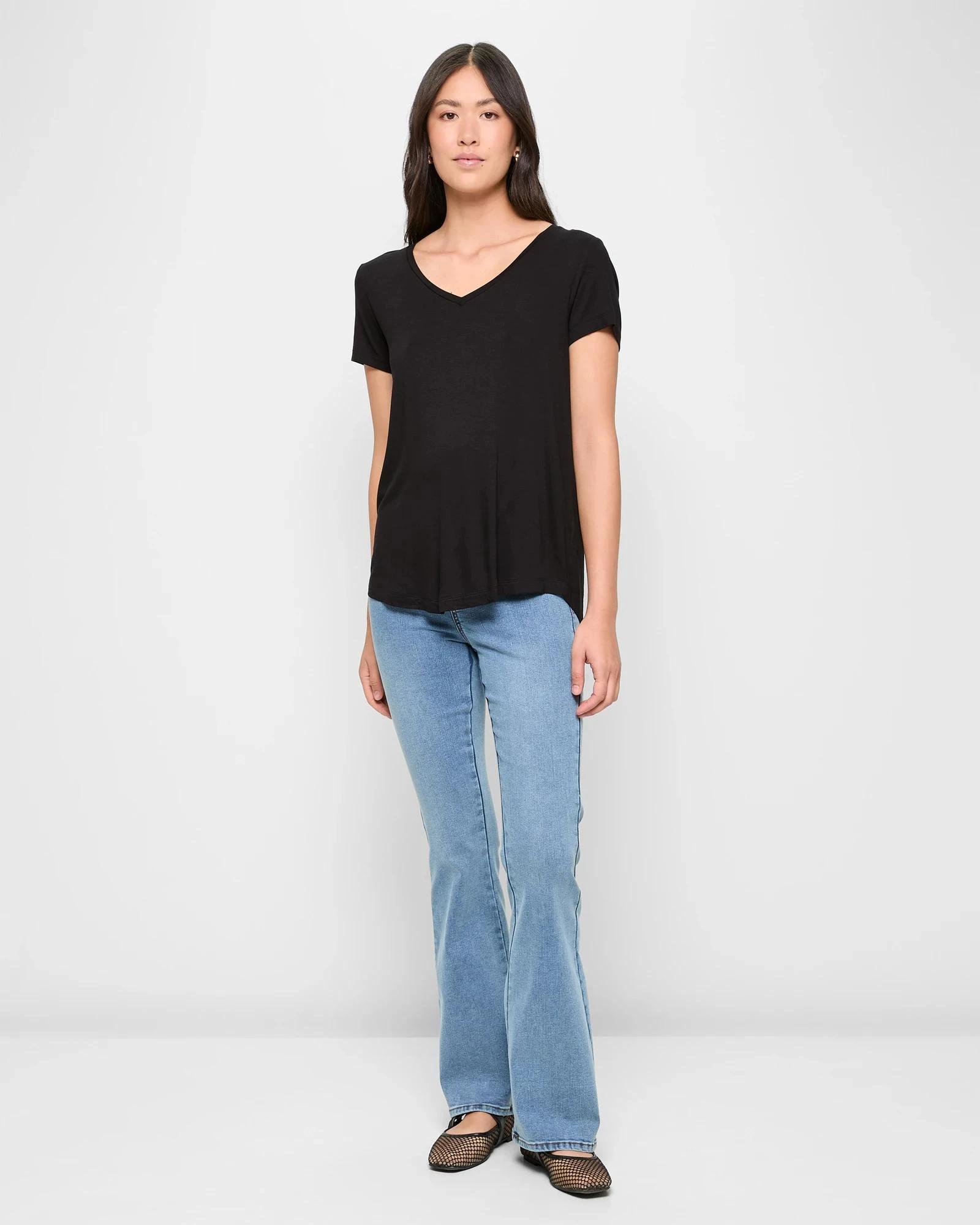 2 Target Woman Short Sleeve V-Neck T-Shirt BLACK, 2 of 5