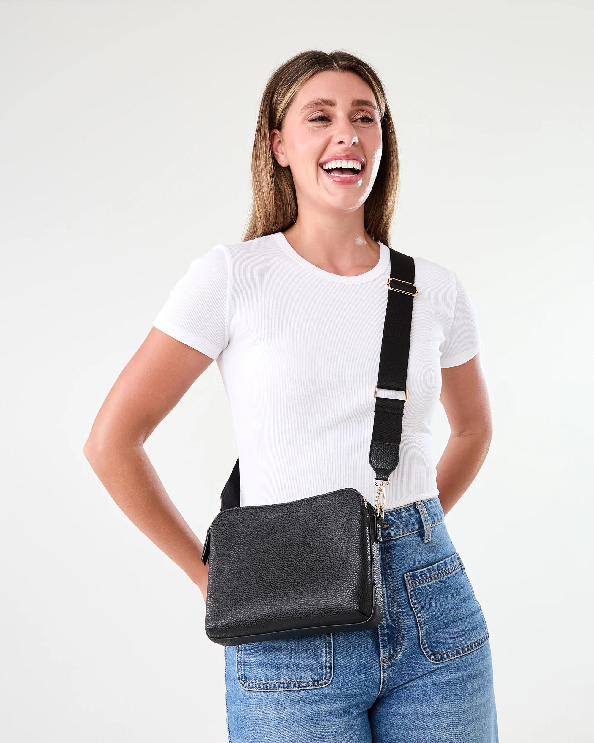 6 Double Pocket Crossbody Bag BLACK, 6 of 6
