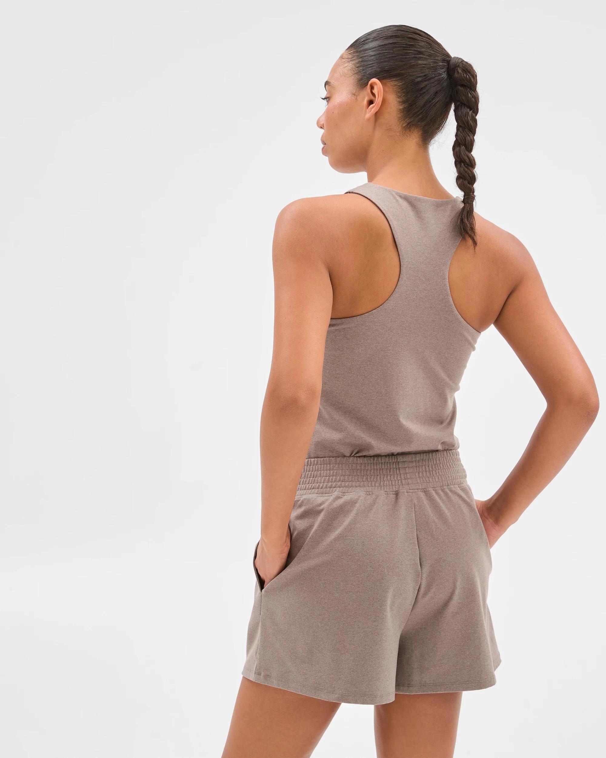 4 Target Active Studio Luxe Relaxed Shorts MUSHROOM MARLE, 4 of 5