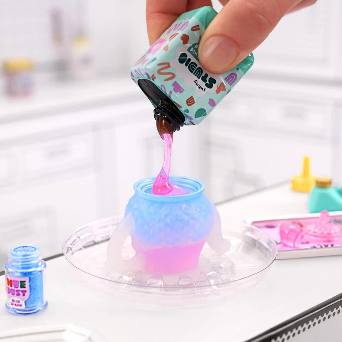 3 MGA's Miniverse Make It Mini Lifestyle Series 2 - Assorted, 3 of 6