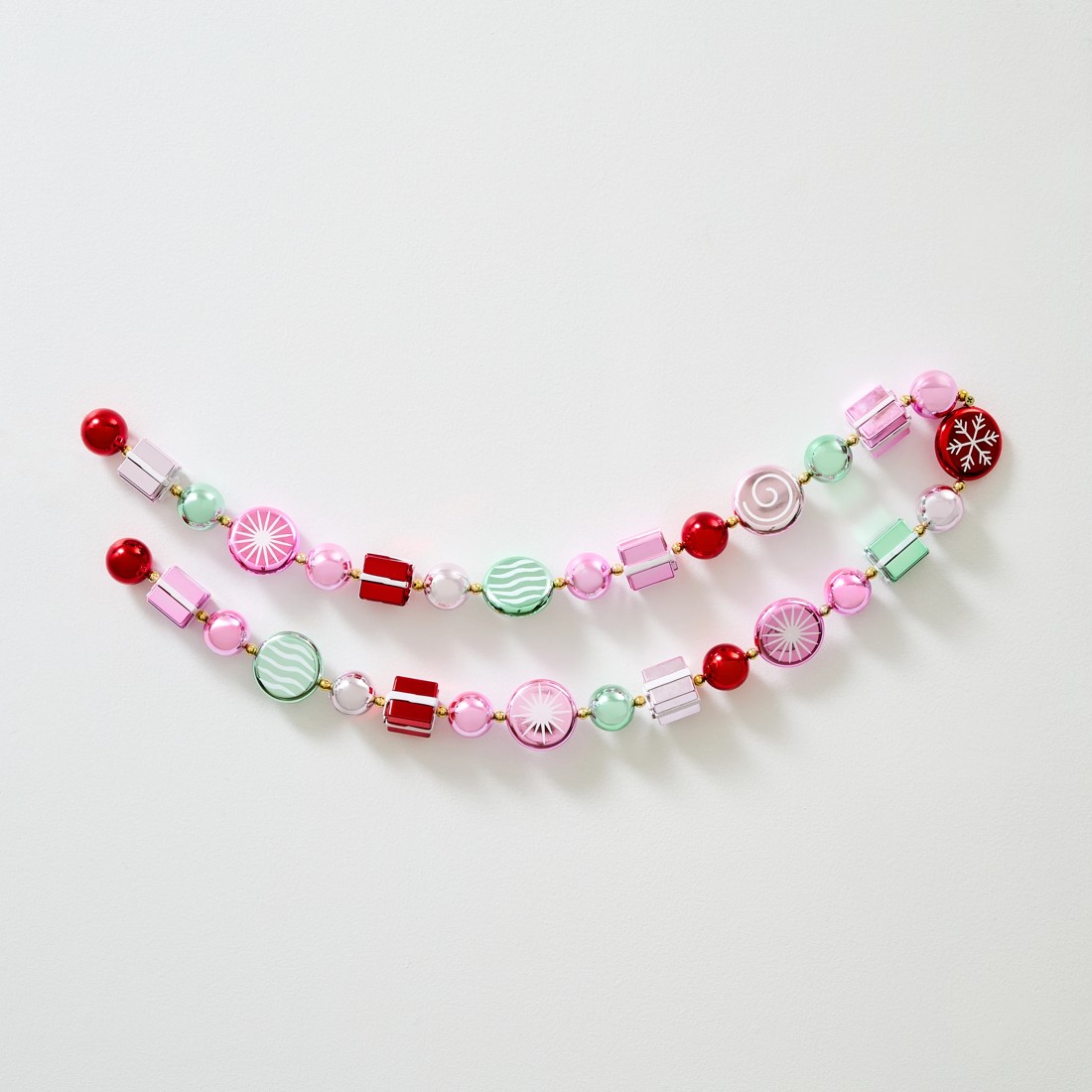 3 Candy and Gift Garland, 3 of 7